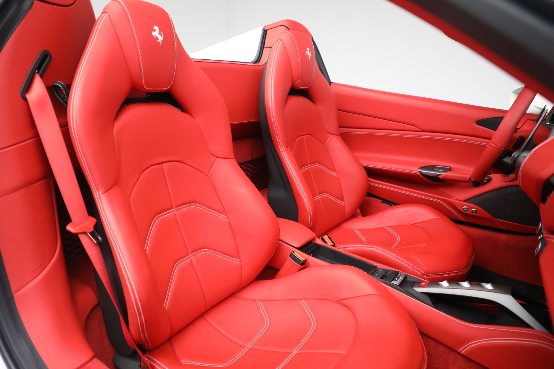 Used-2017-Ferrari-488-Spider