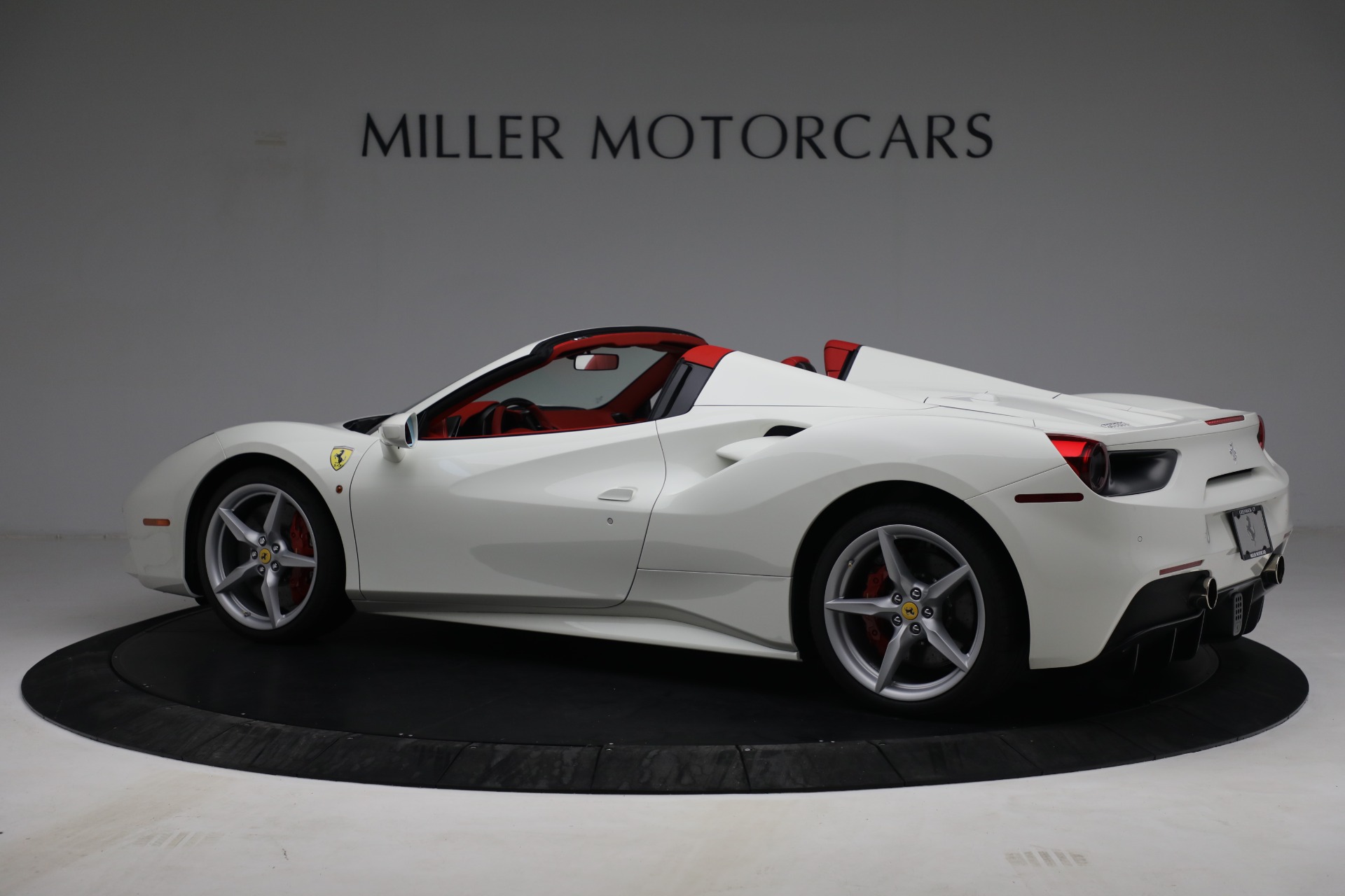 Used-2017-Ferrari-488-Spider