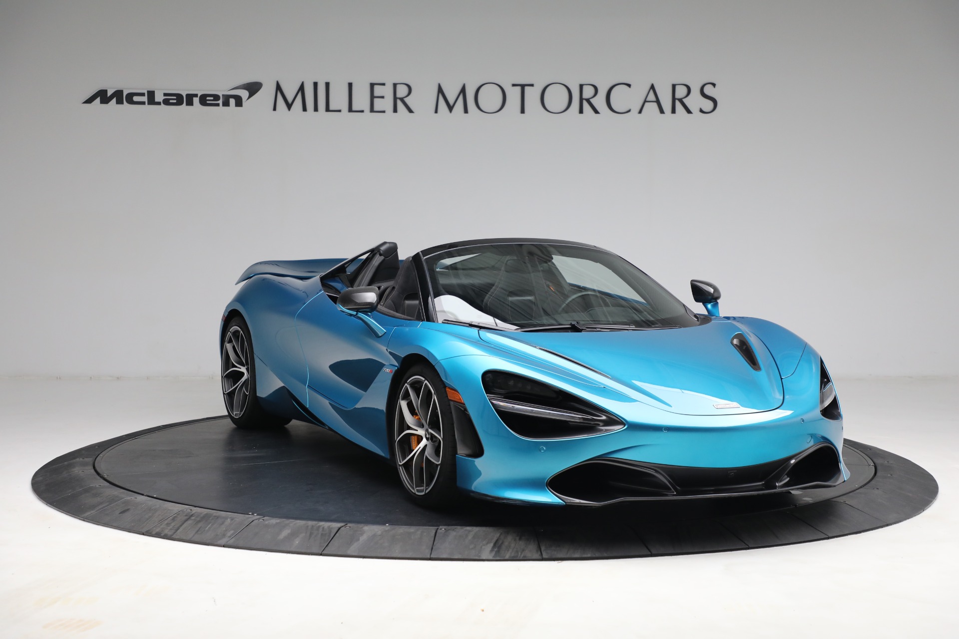 Used-2020-McLaren-720S-Spider