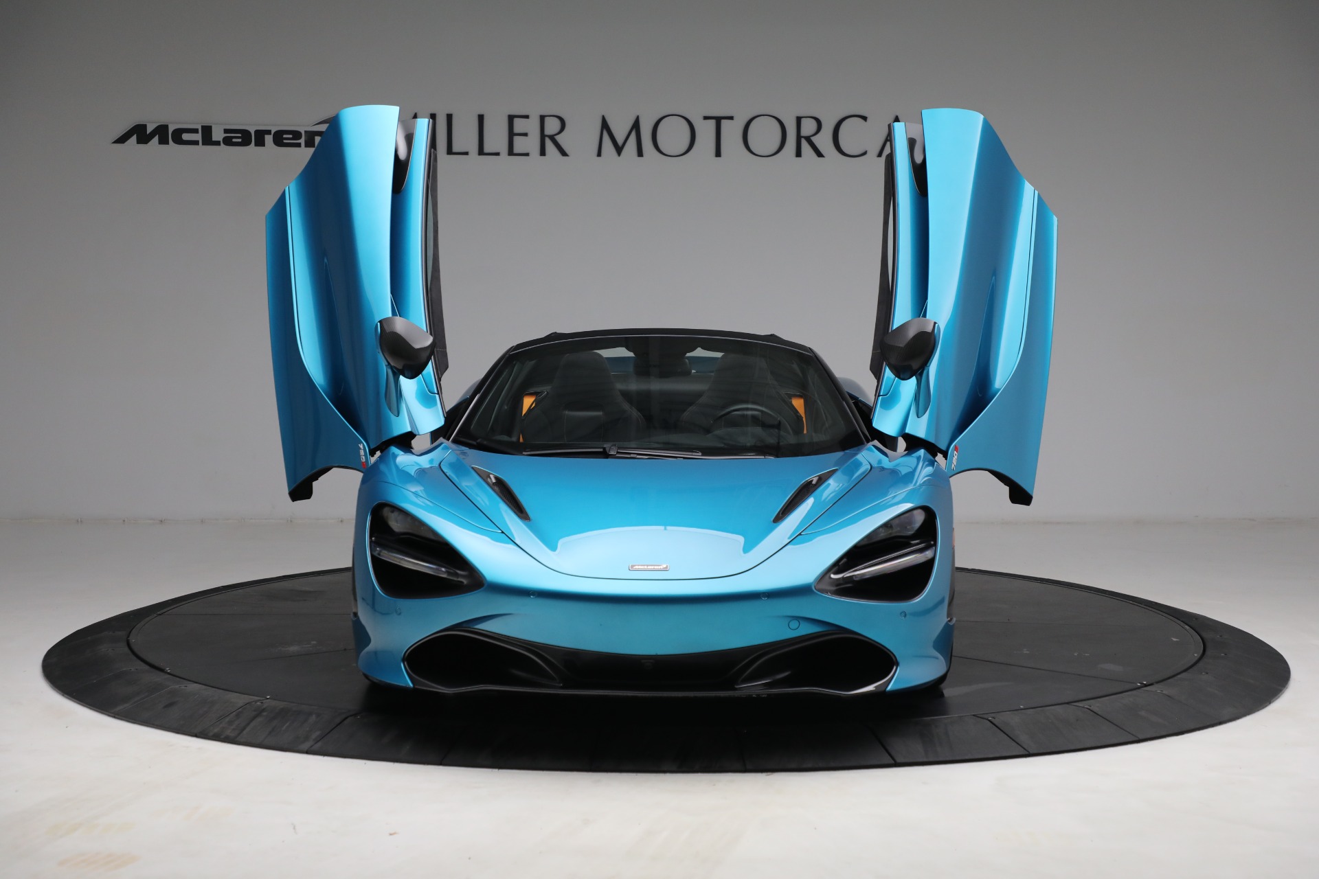 Used-2020-McLaren-720S-Spider