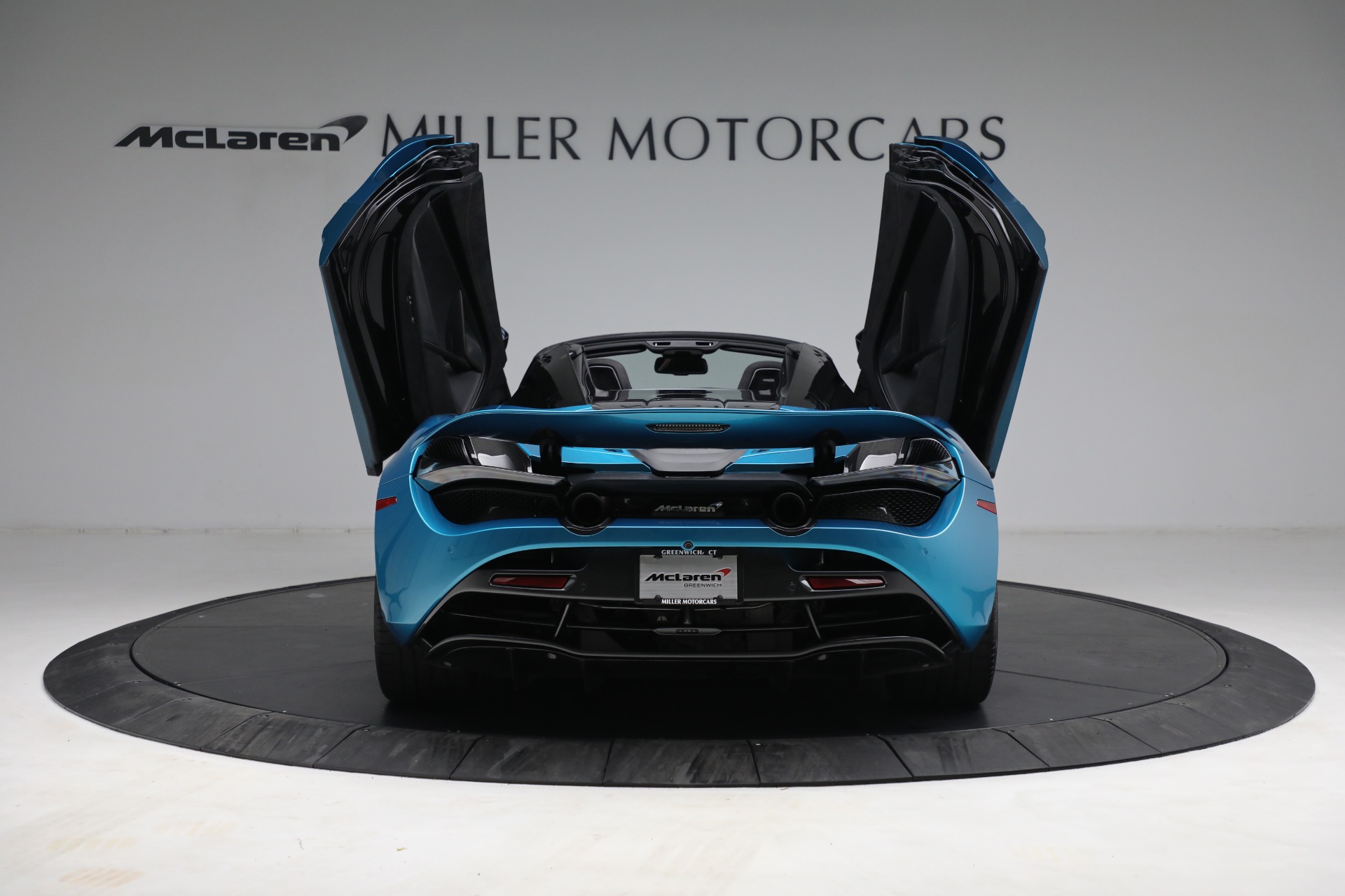 Used-2020-McLaren-720S-Spider