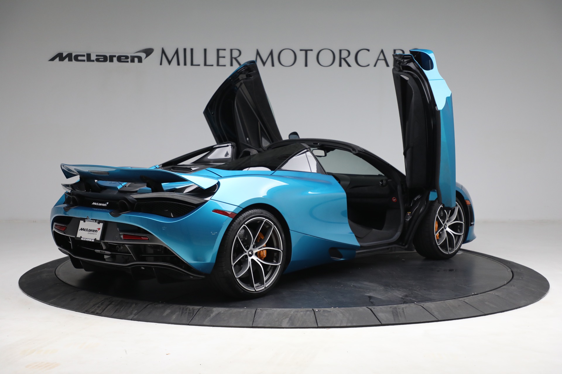 Used-2020-McLaren-720S-Spider