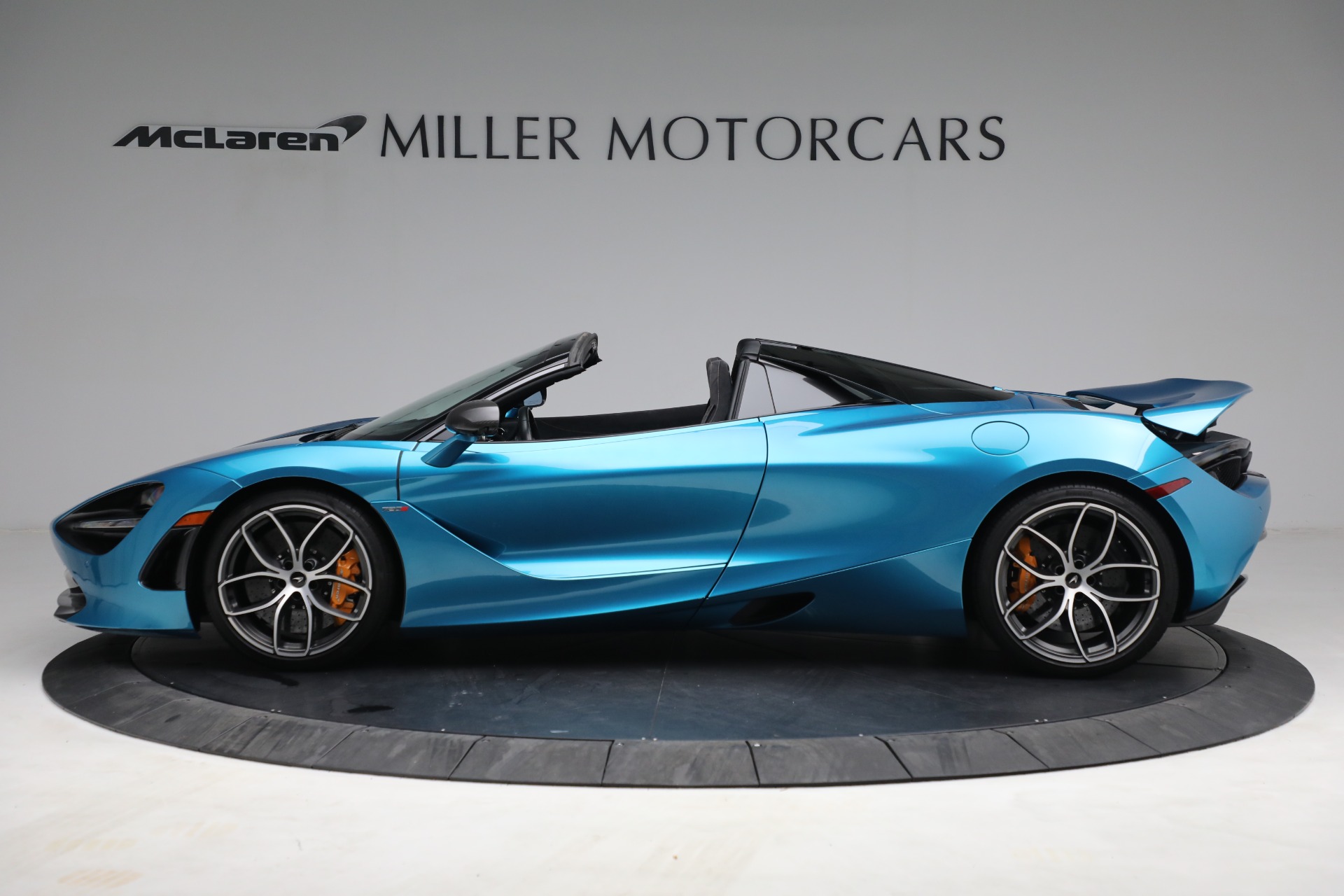 Used-2020-McLaren-720S-Spider