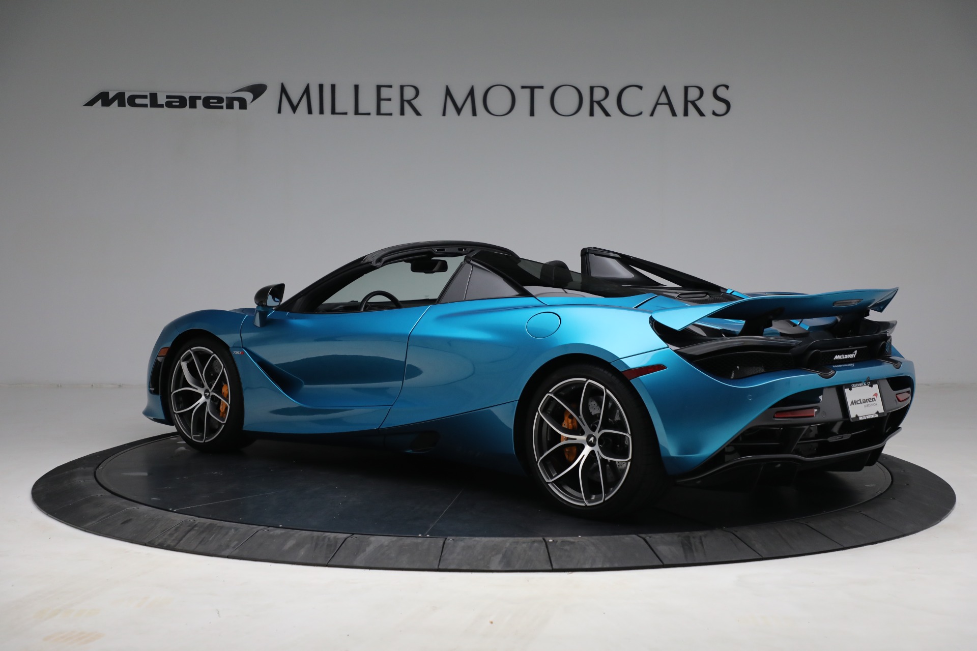 Used-2020-McLaren-720S-Spider