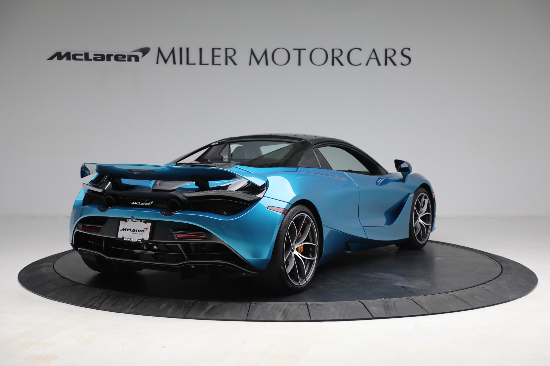 Used-2020-McLaren-720S-Spider