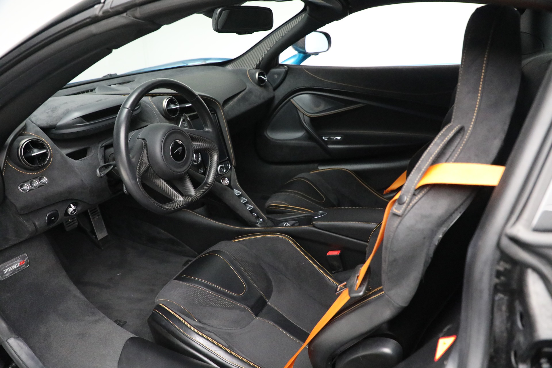 Used-2020-McLaren-720S-Spider