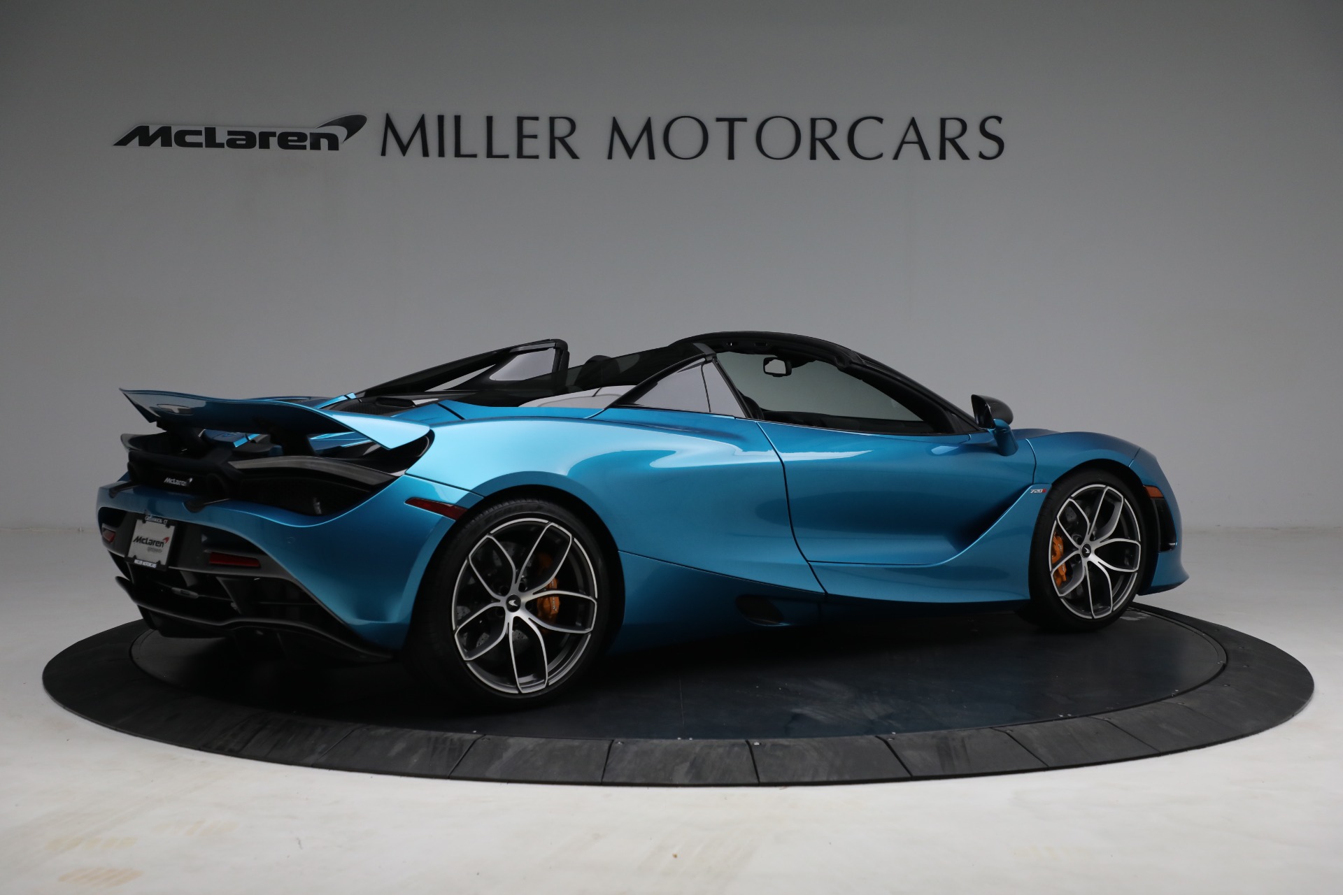 Used-2020-McLaren-720S-Spider