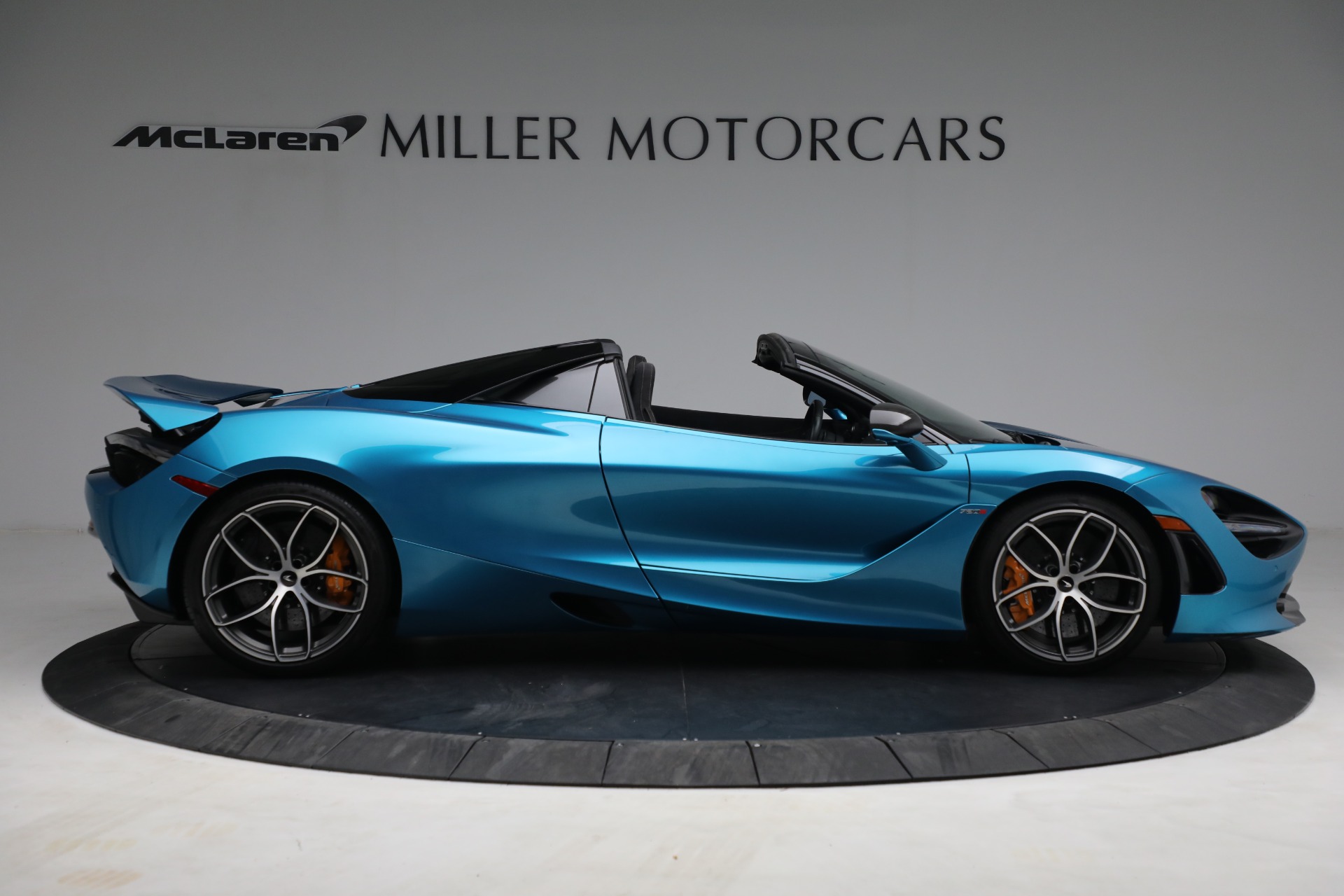 Used-2020-McLaren-720S-Spider