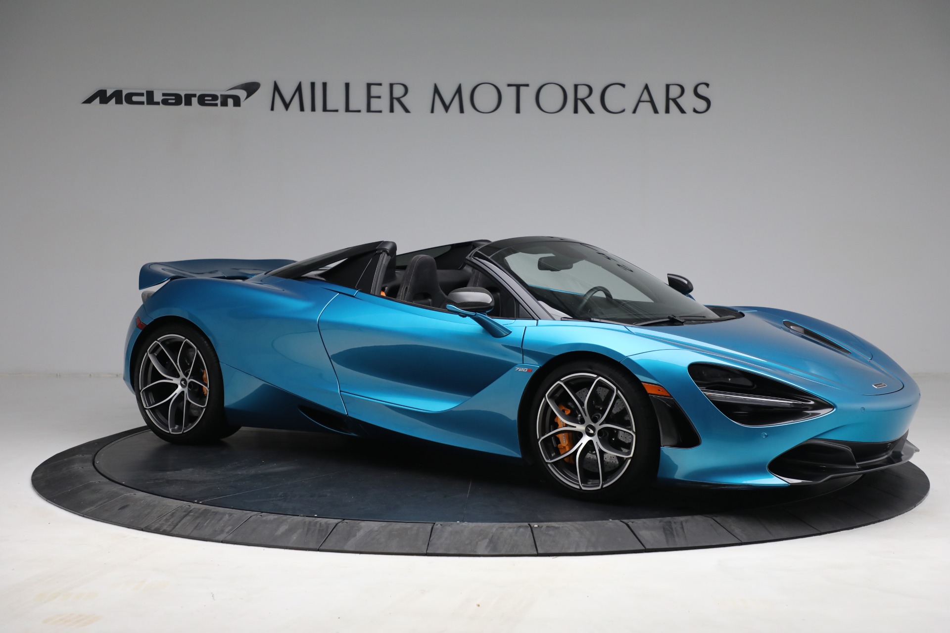 Used-2020-McLaren-720S-Spider