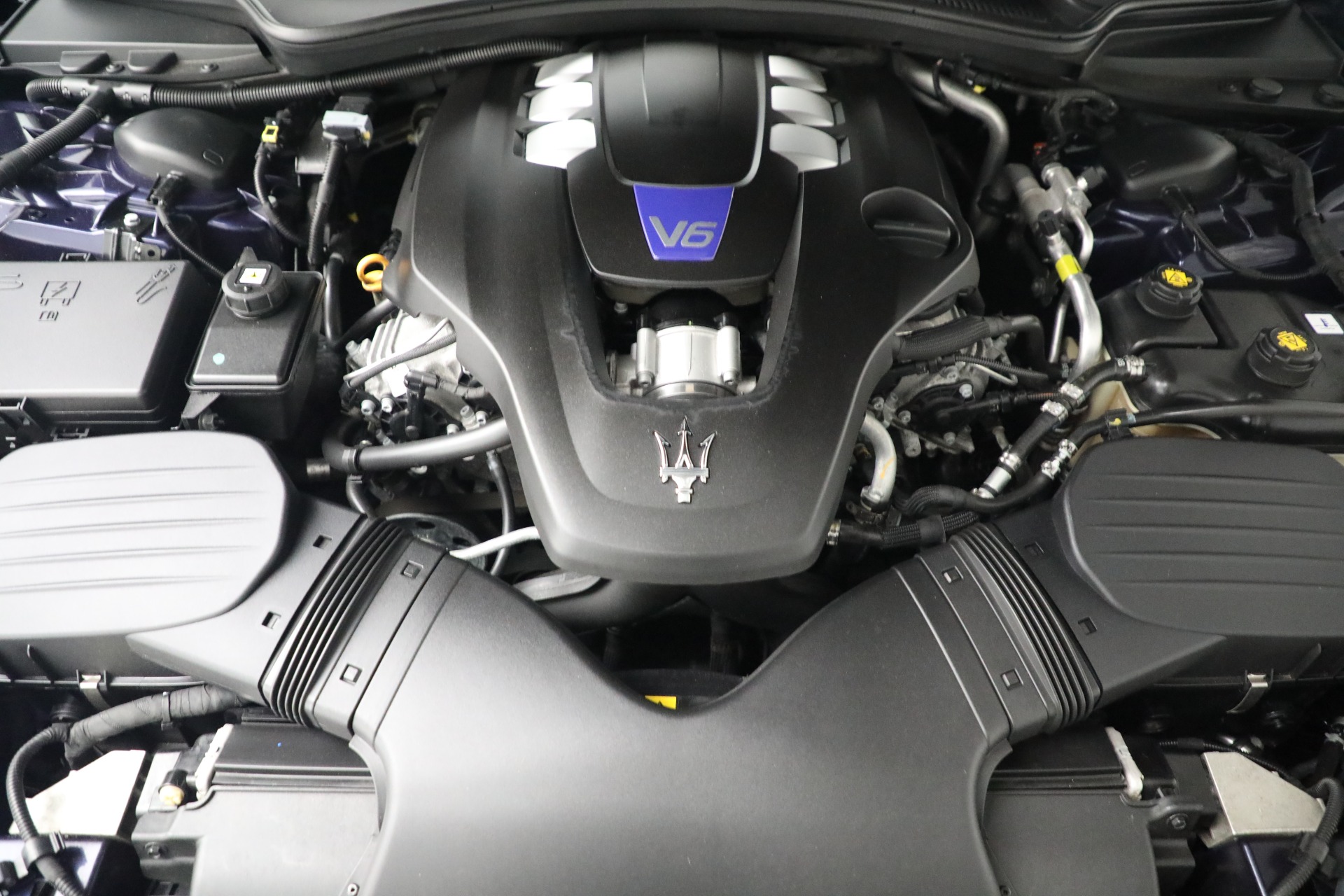 Used-2014-Maserati-Quattroporte-S-Q4