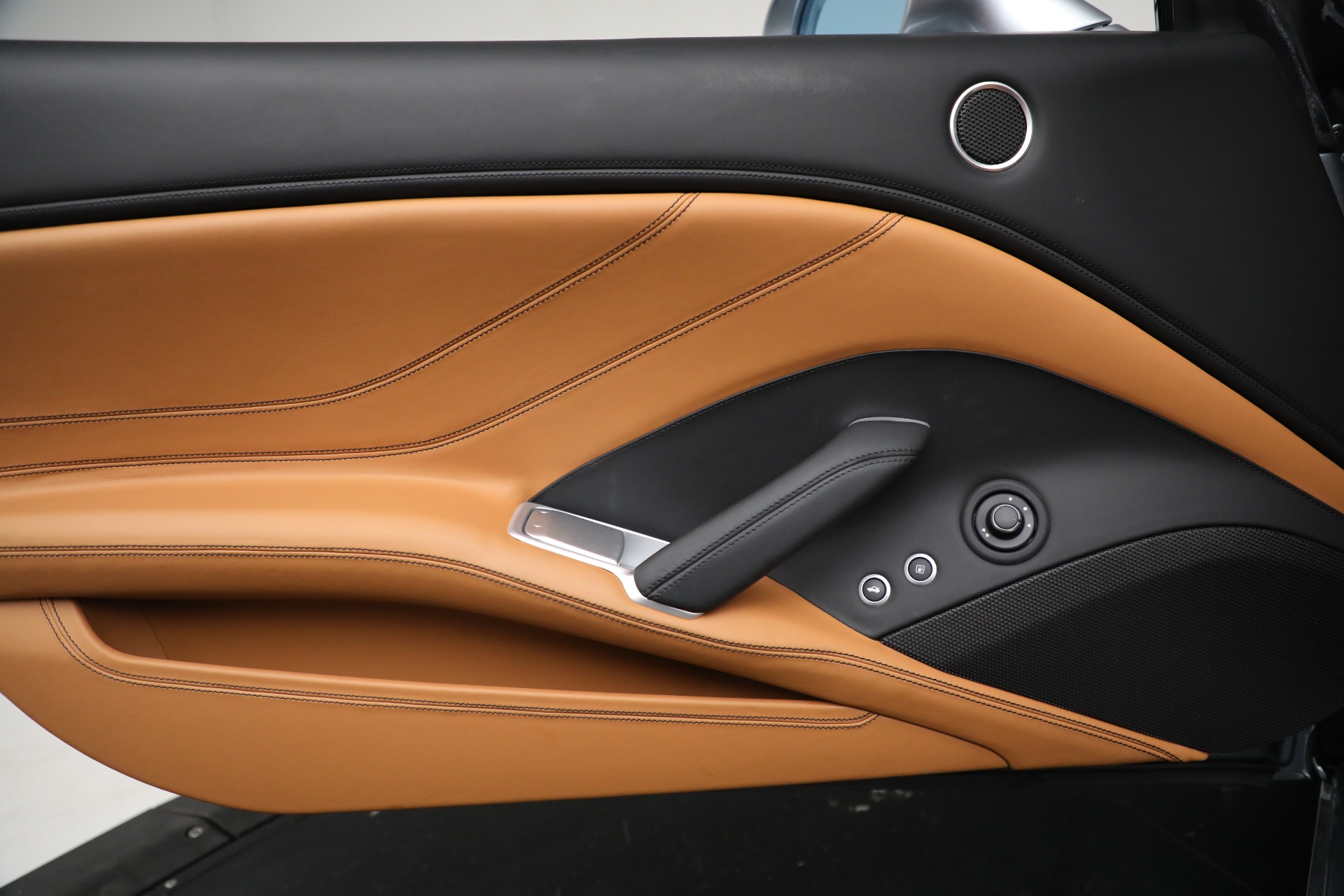 Used-2017-Ferrari-California-T