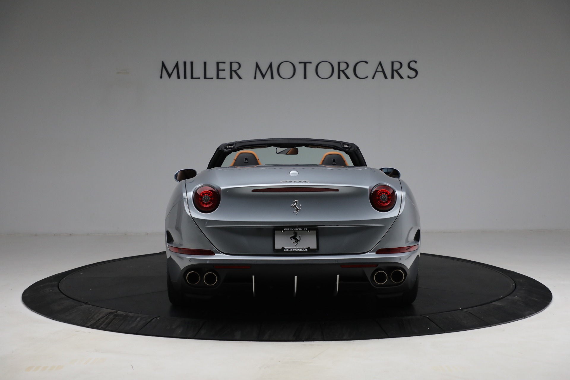 Used-2017-Ferrari-California-T