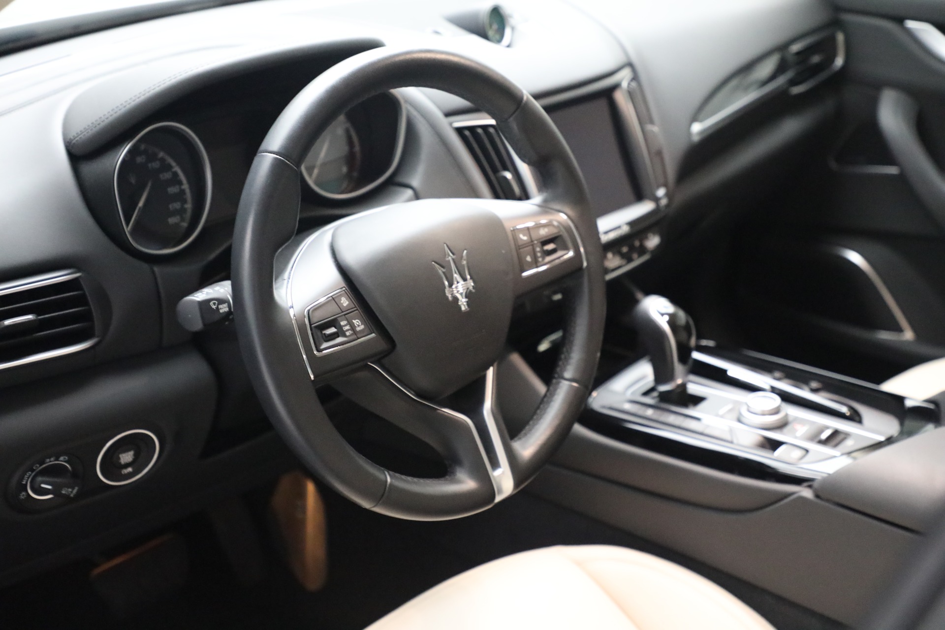 Used-2018-Maserati-Levante