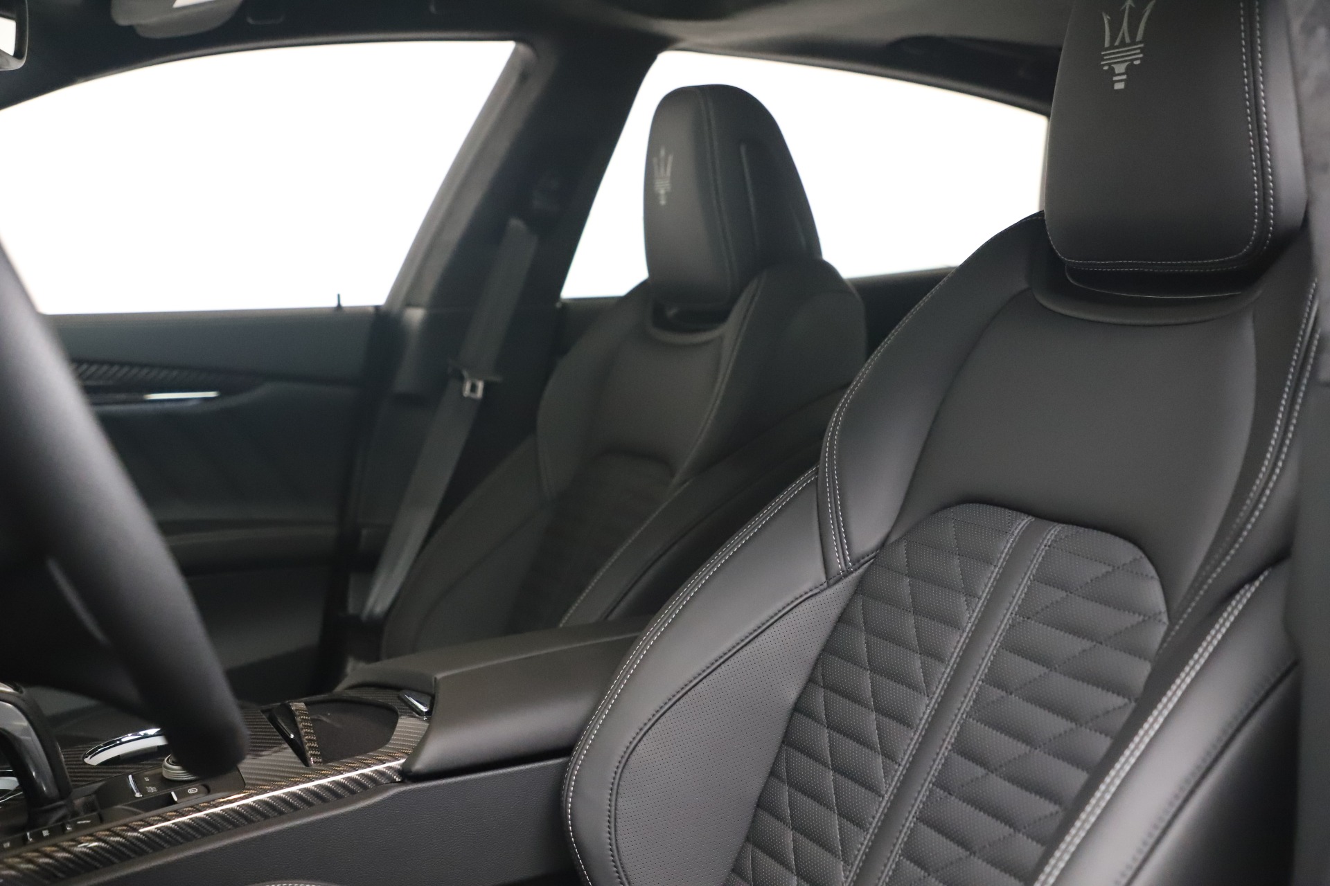 New-2022-Maserati-Quattroporte-Modena-Q4