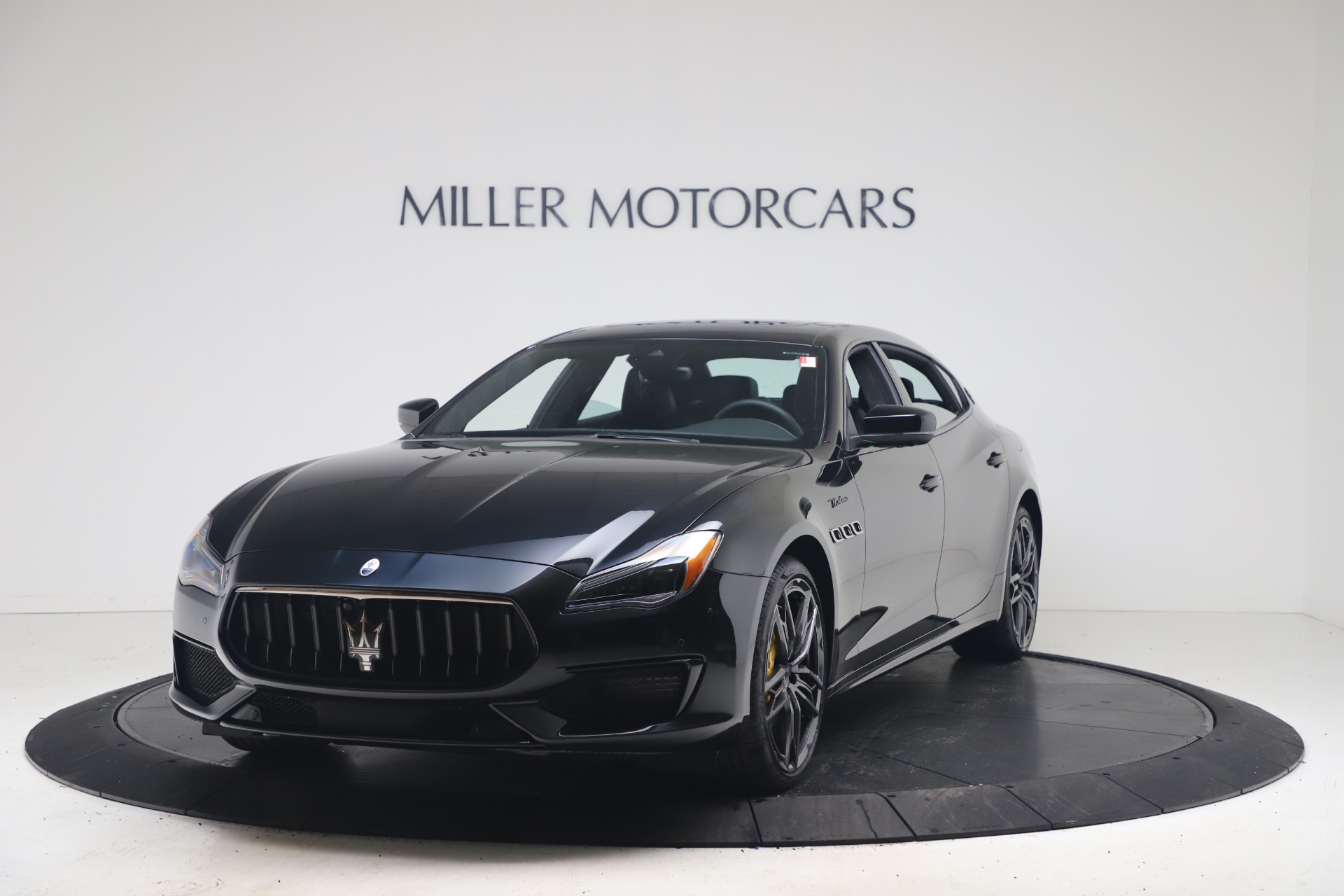 New-2022-Maserati-Quattroporte-Modena-Q4