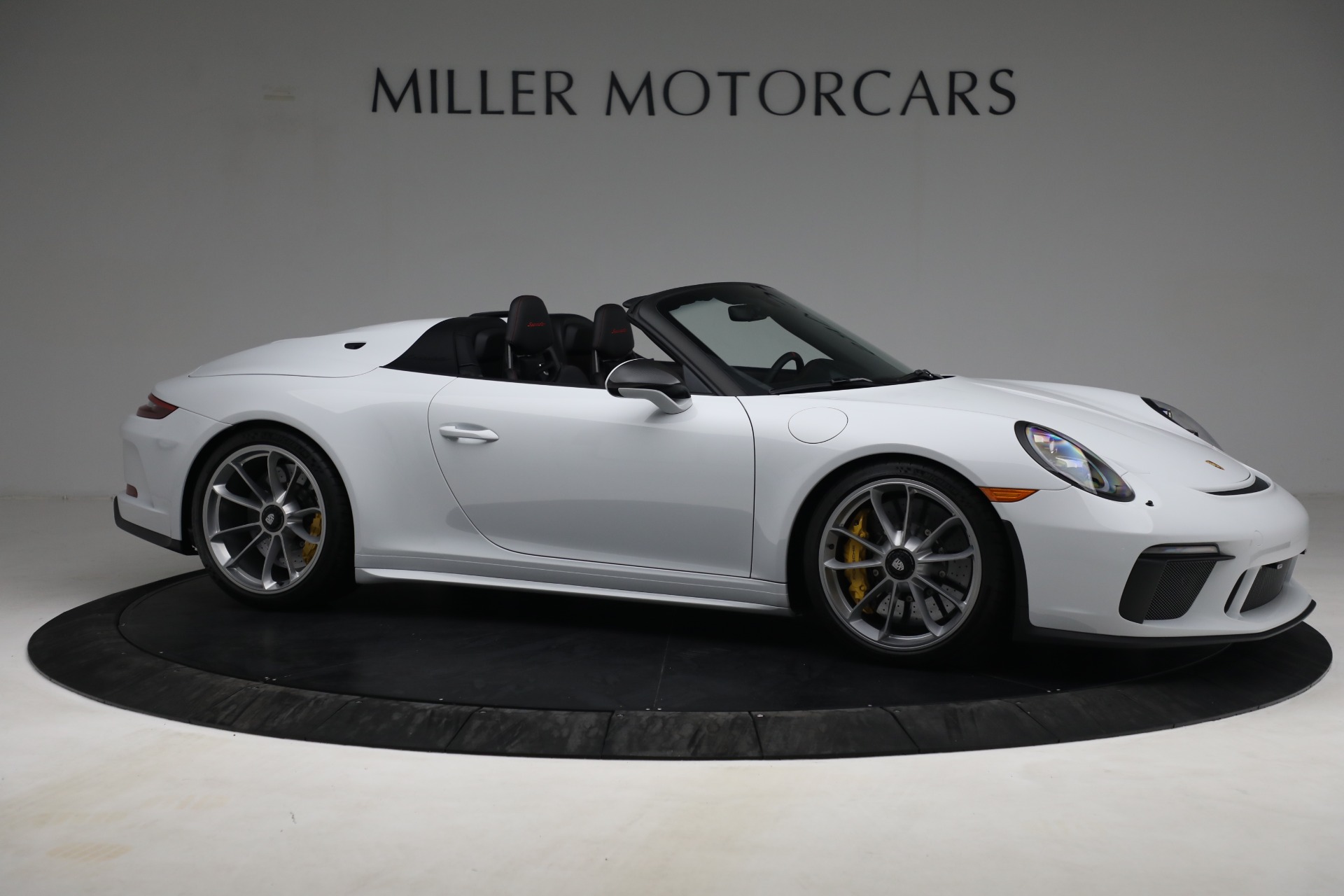 Used-2019-Porsche-911-Speedster