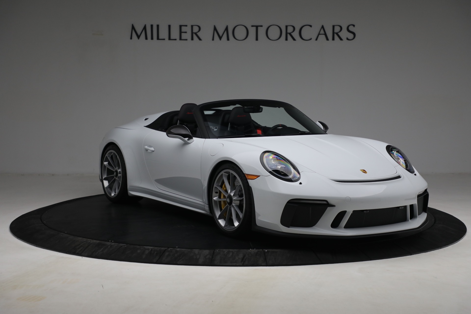 Used-2019-Porsche-911-Speedster
