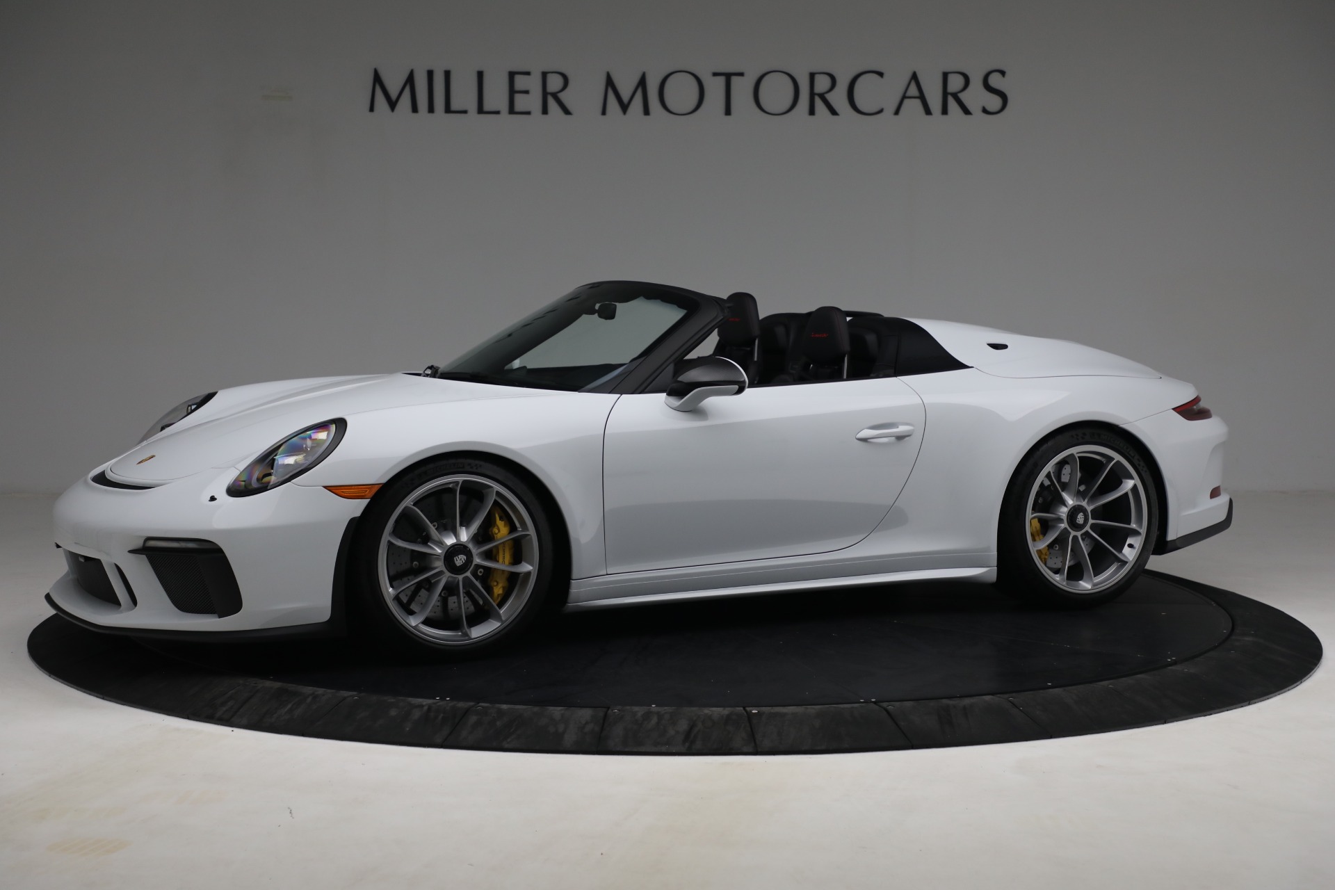 Used-2019-Porsche-911-Speedster