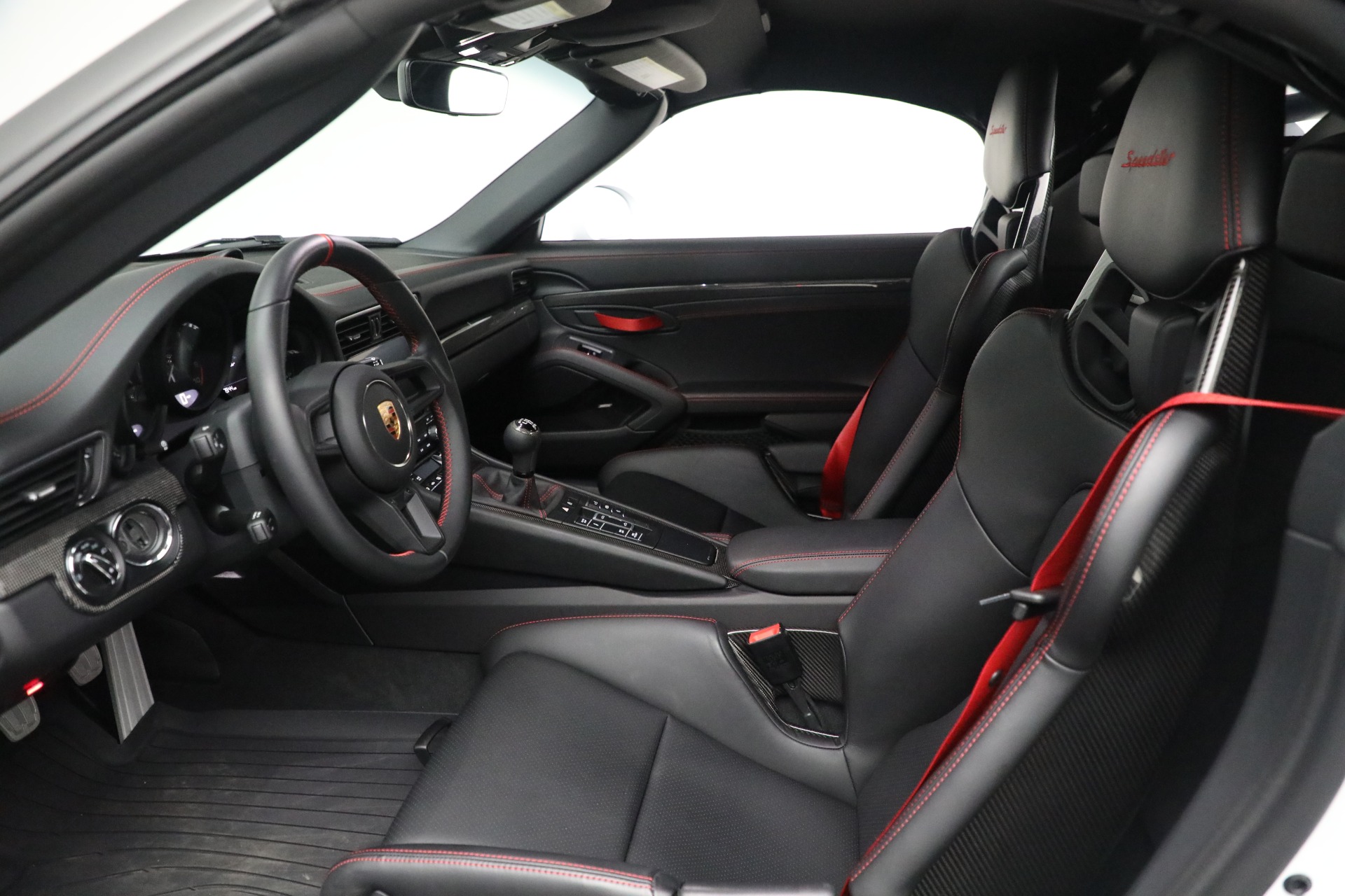 Used-2019-Porsche-911-Speedster