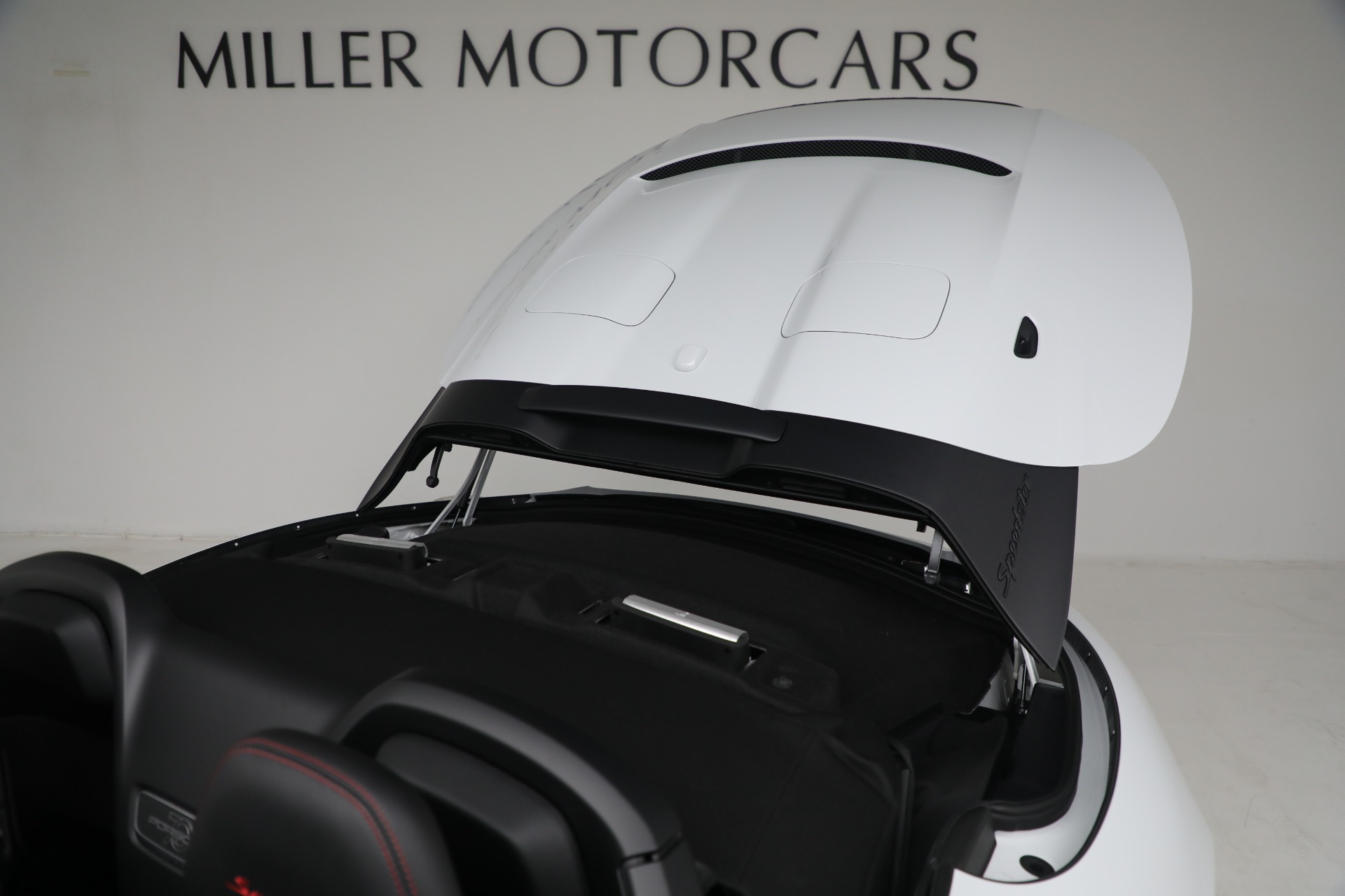 Used-2019-Porsche-911-Speedster