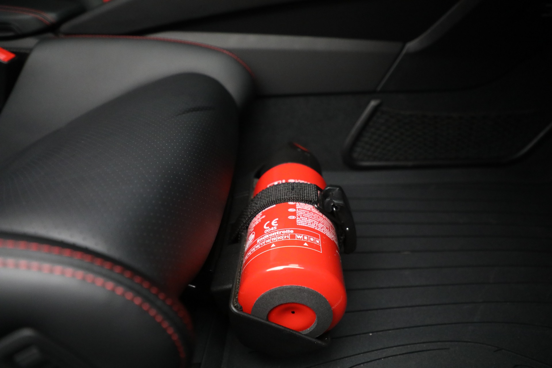 Used-2019-Porsche-911-Speedster