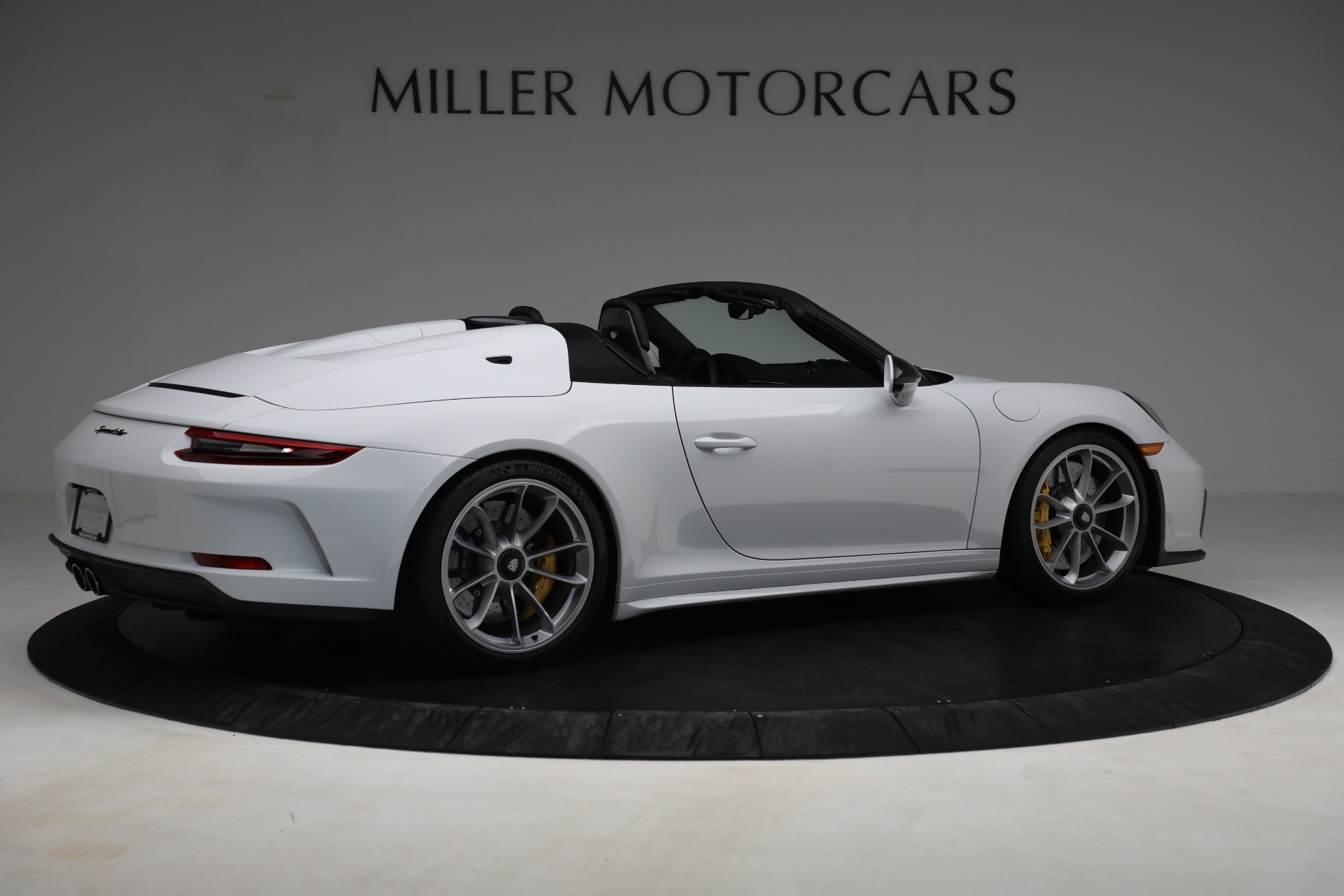 Used-2019-Porsche-911-Speedster