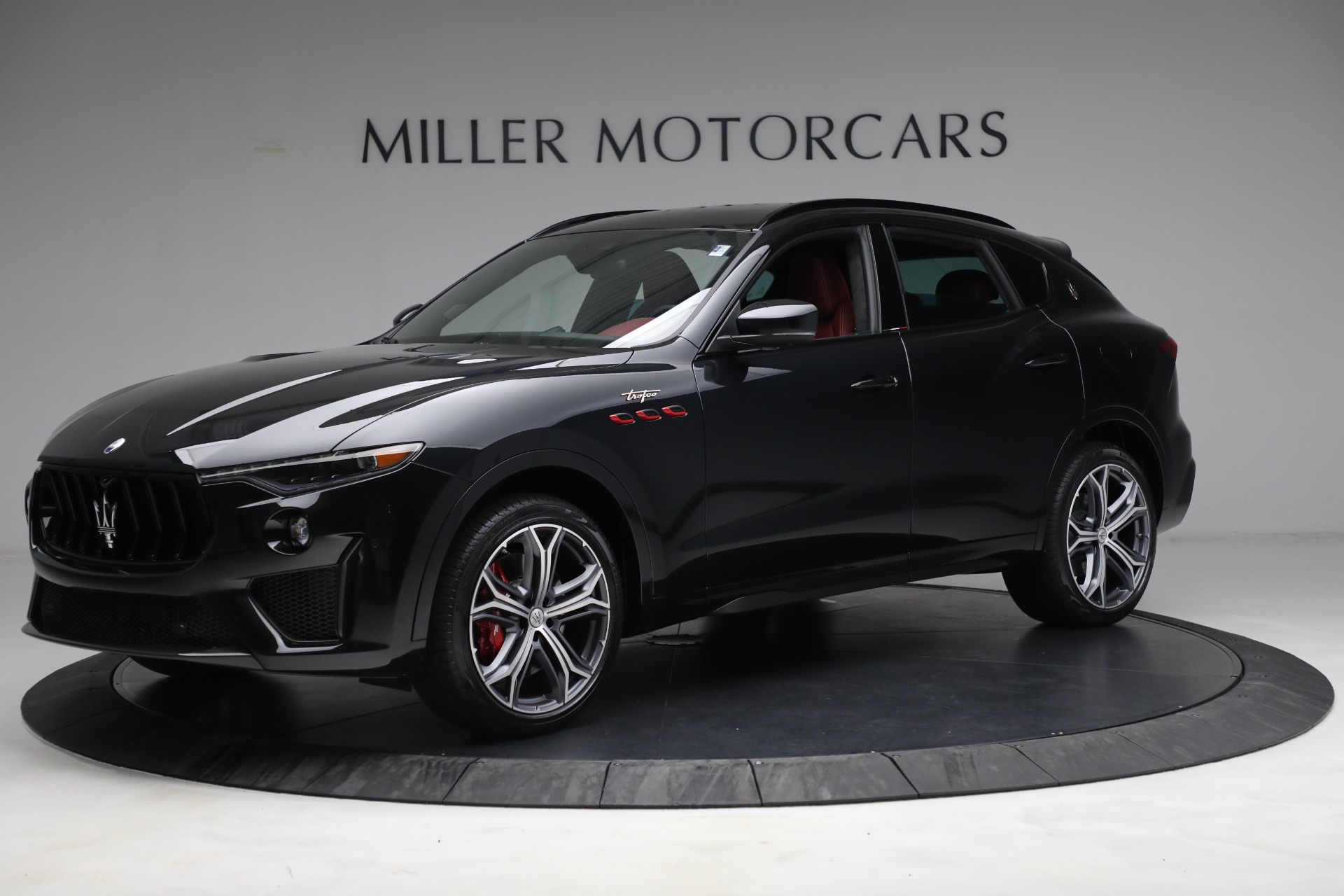 New-2022-Maserati-Levante-Trofeo