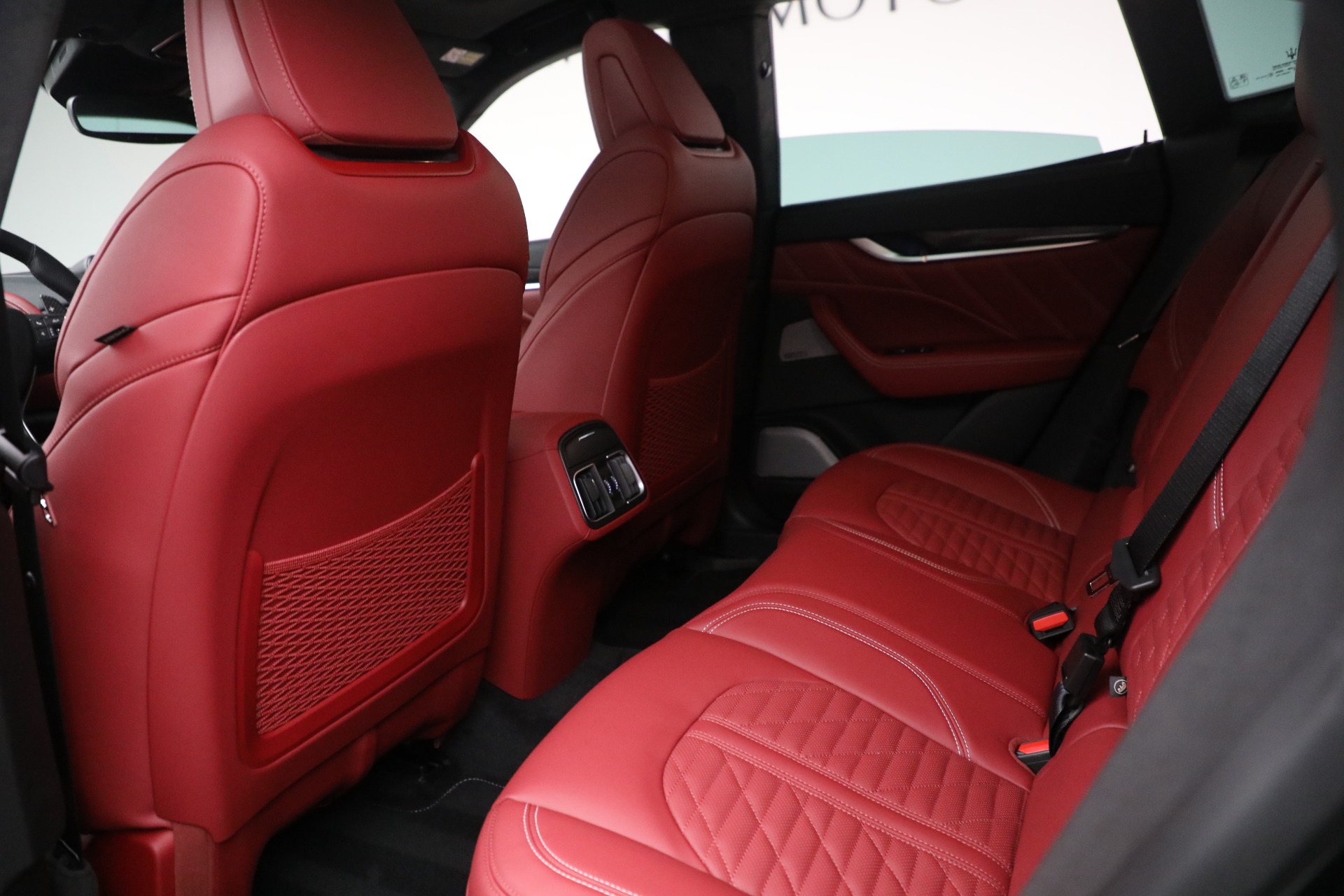 New-2022-Maserati-Levante-Trofeo