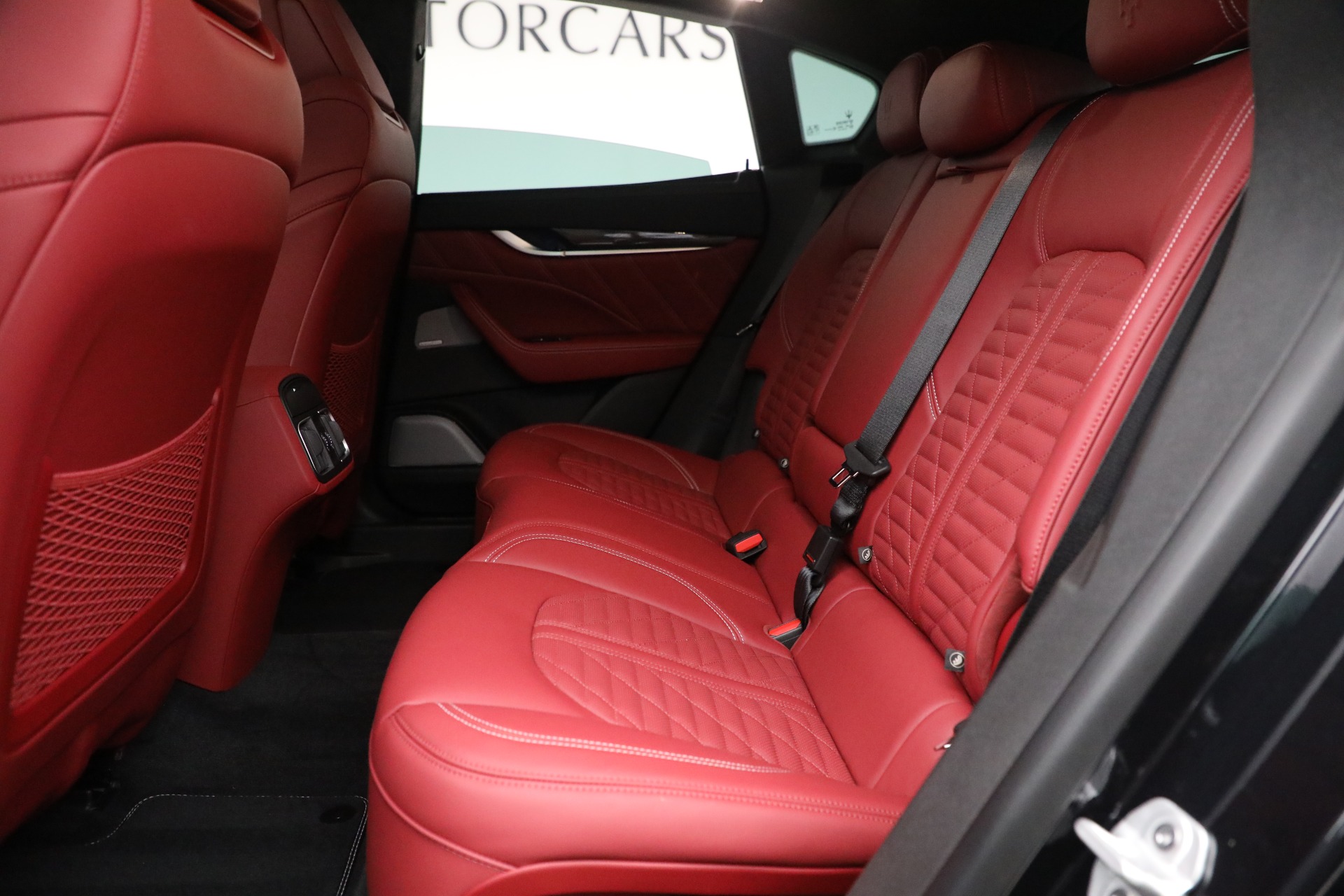 New-2022-Maserati-Levante-Trofeo