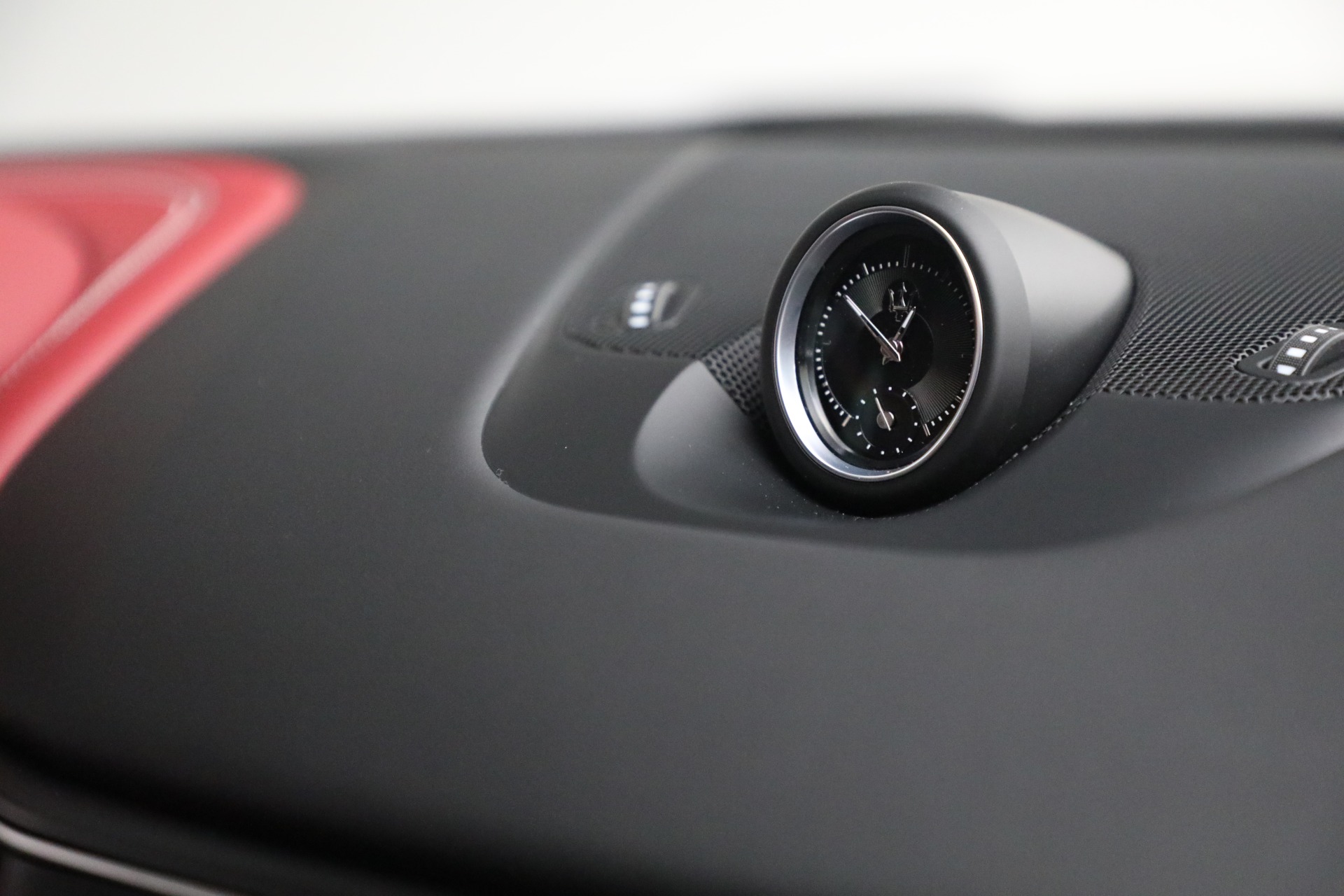 New-2022-Maserati-Levante-Trofeo