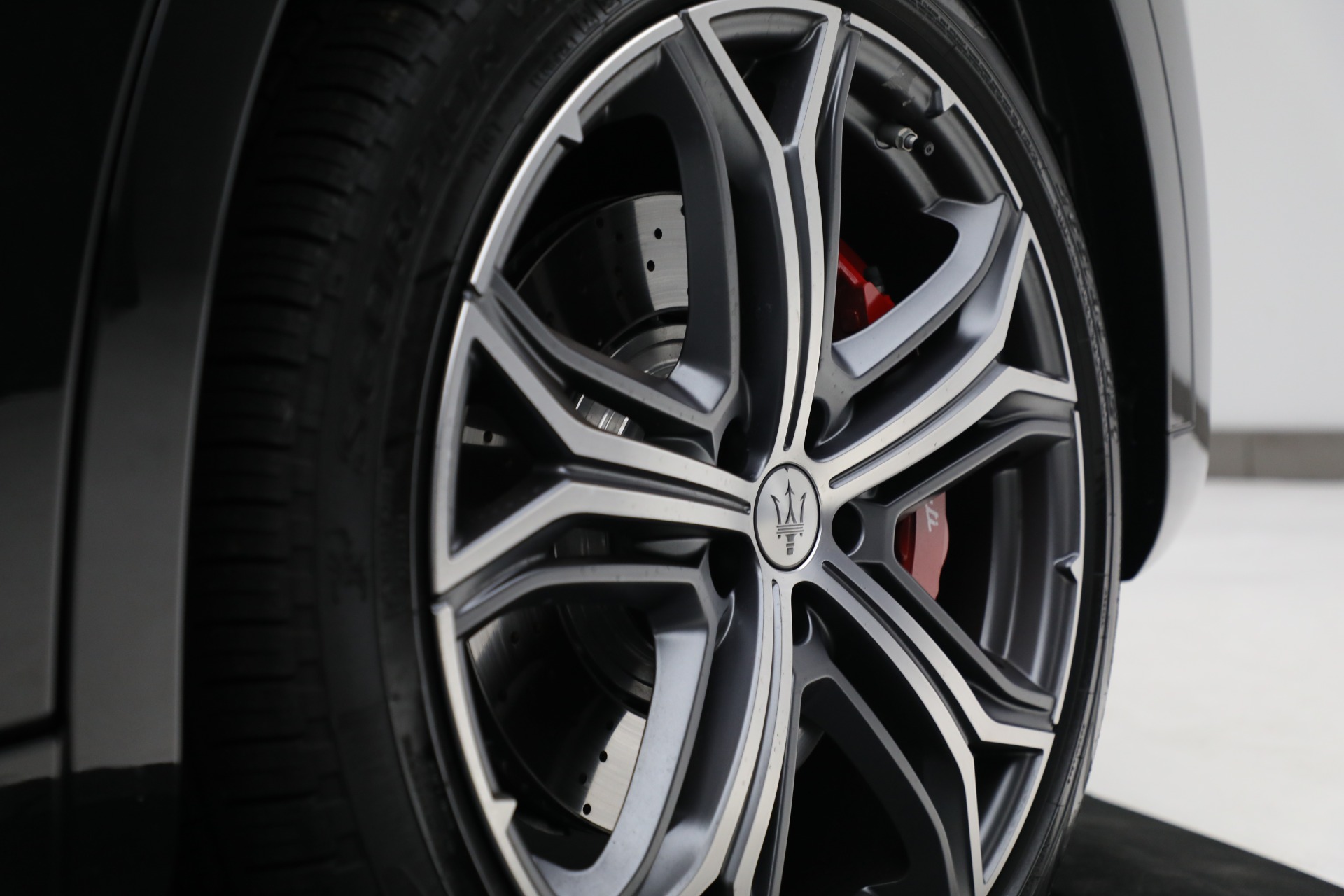 New-2022-Maserati-Levante-Trofeo