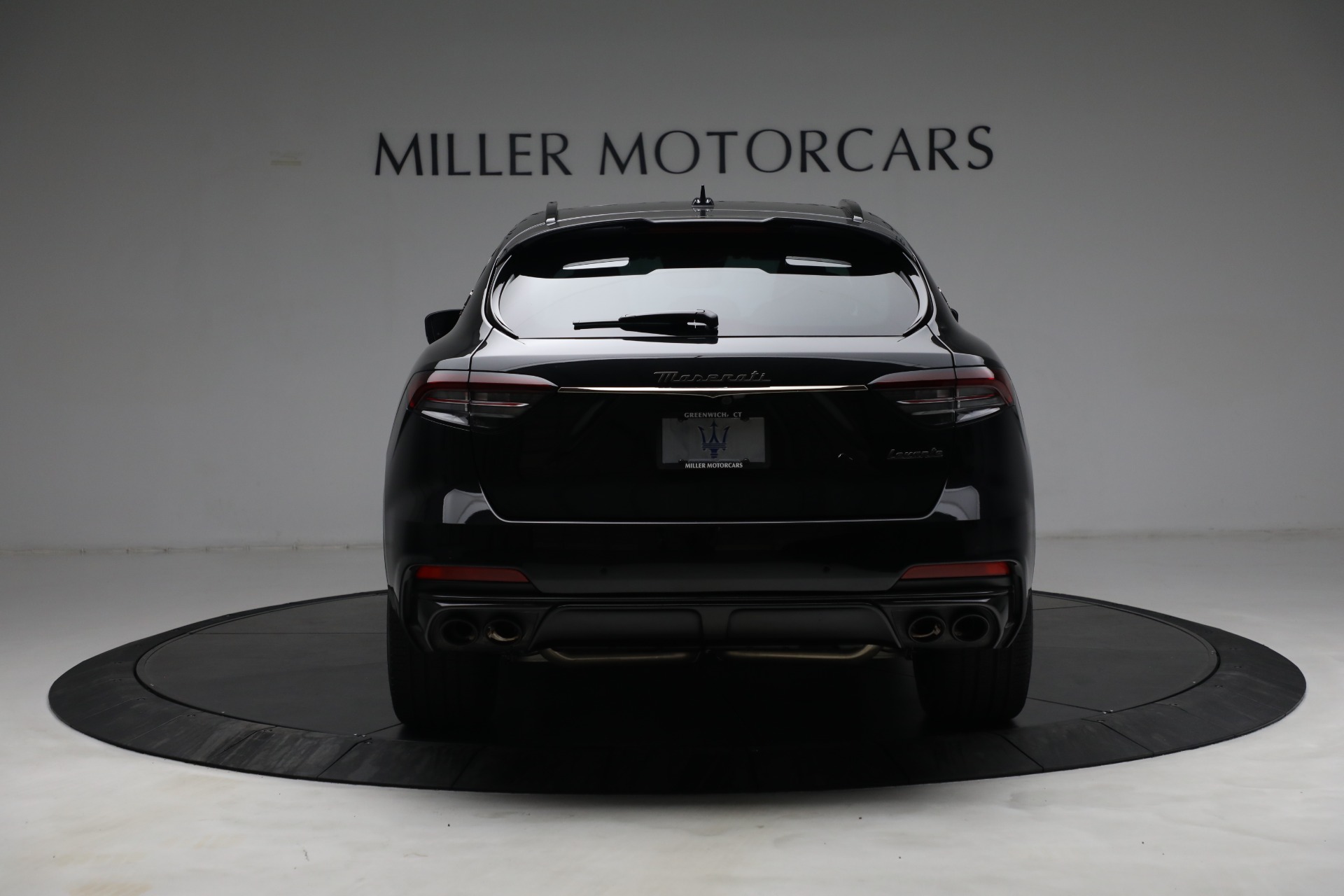 New-2022-Maserati-Levante-Trofeo