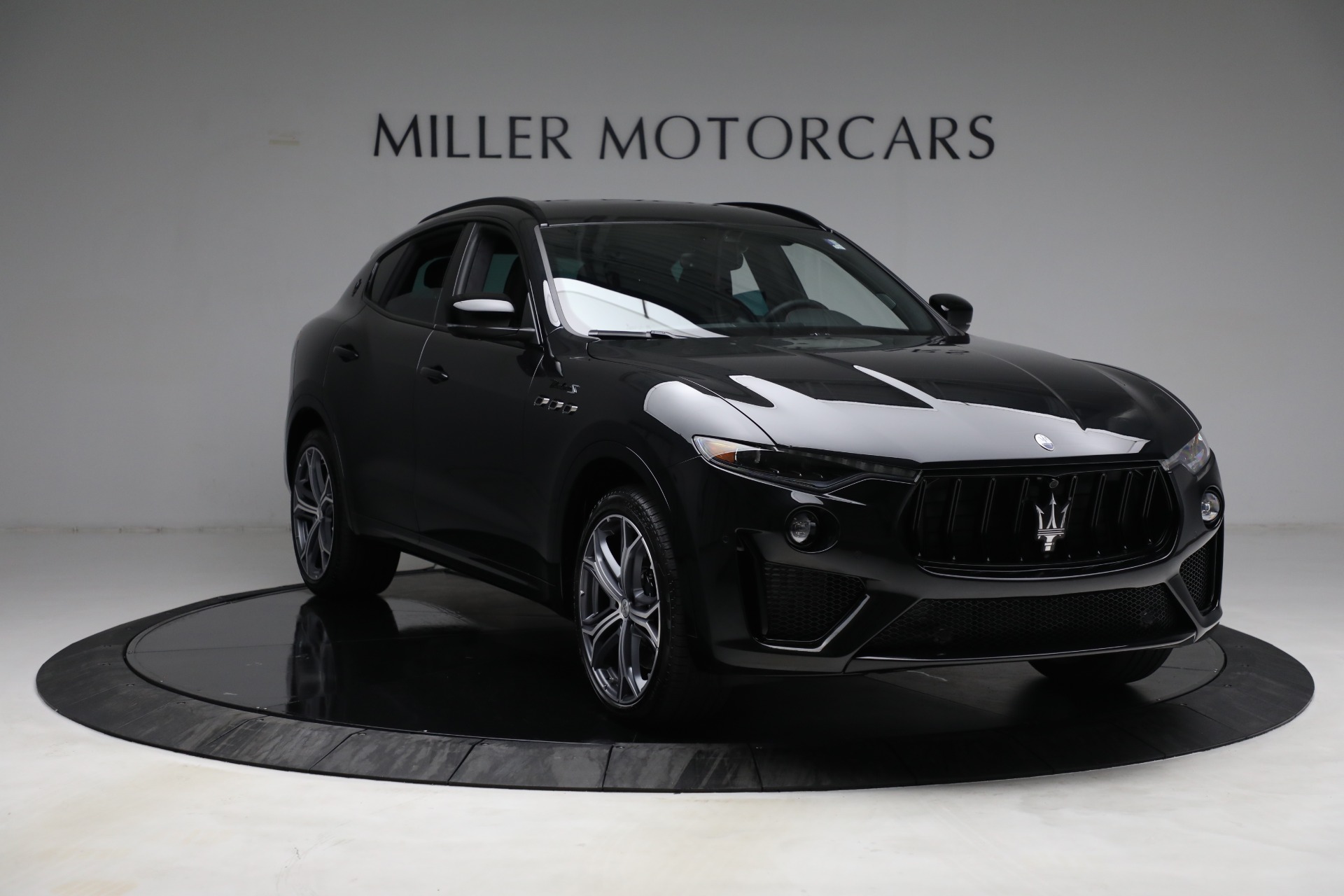 Used-2022-Maserati-Levante-Modena-GTS