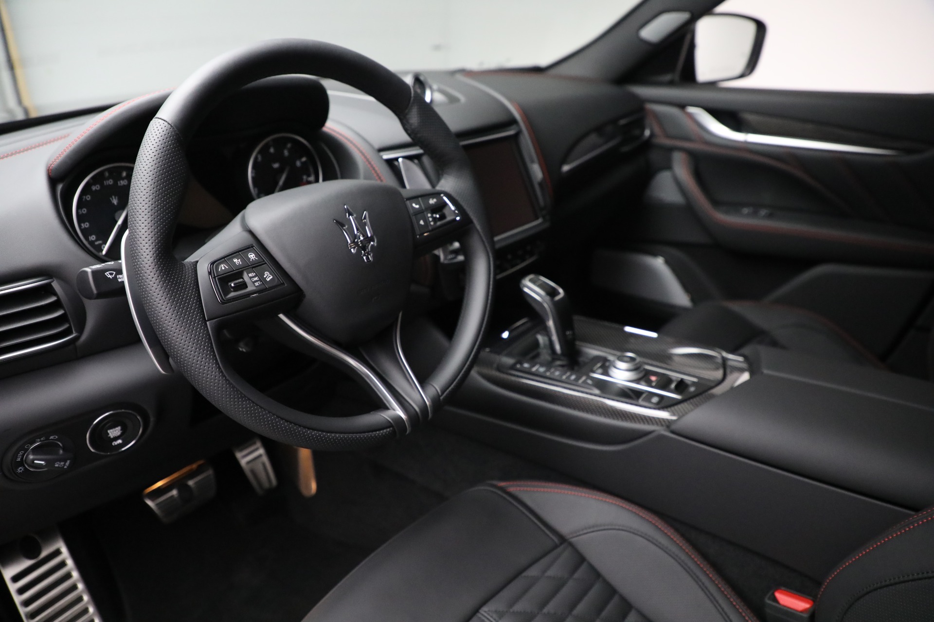 Used-2022-Maserati-Levante-Modena-GTS