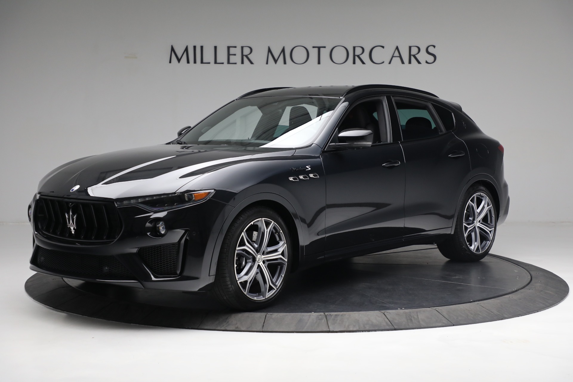 Used-2022-Maserati-Levante-Modena-GTS