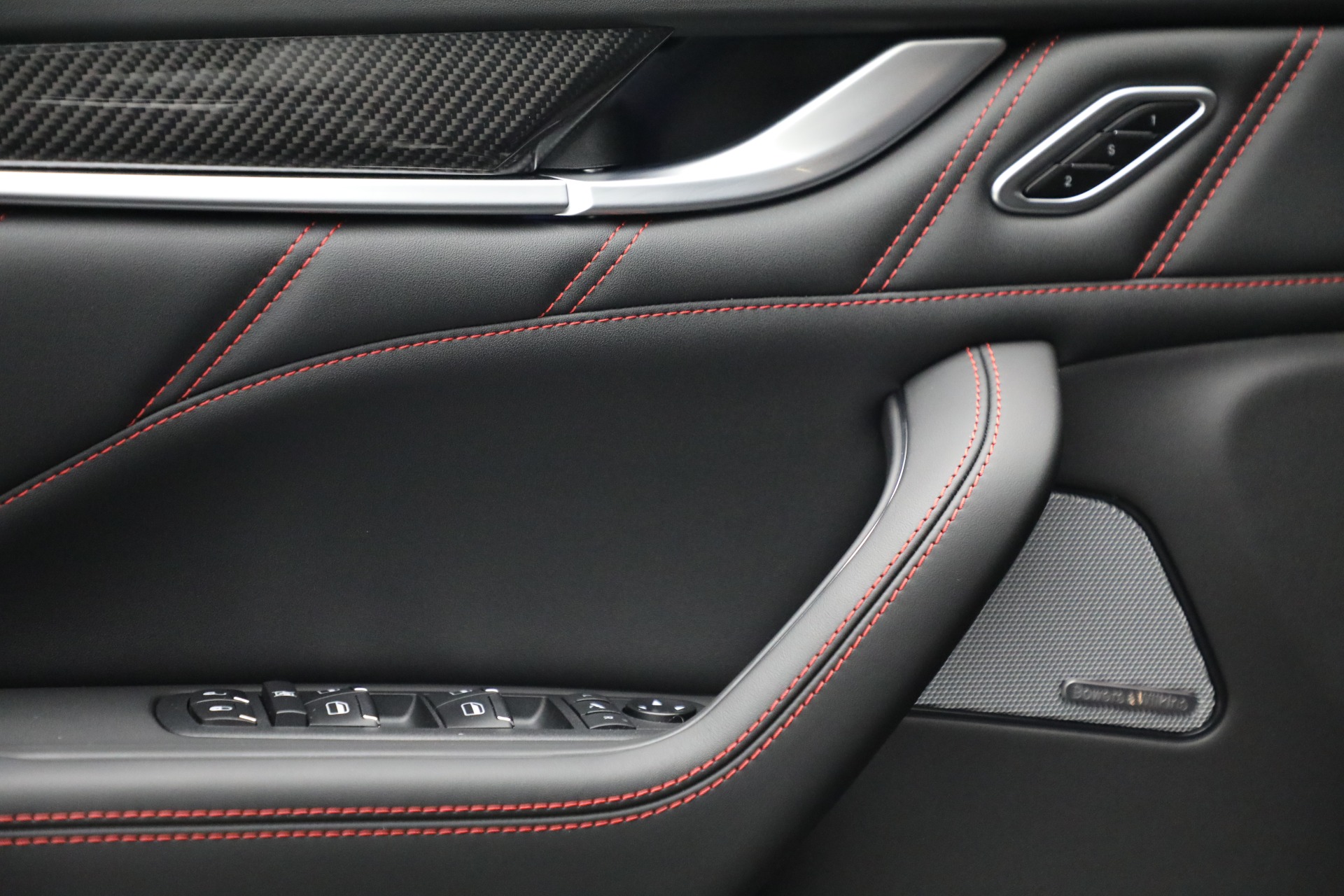 Used-2022-Maserati-Levante-Modena-GTS