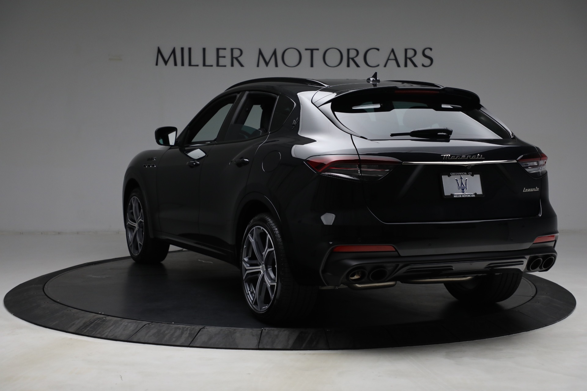 Used-2022-Maserati-Levante-Modena-GTS