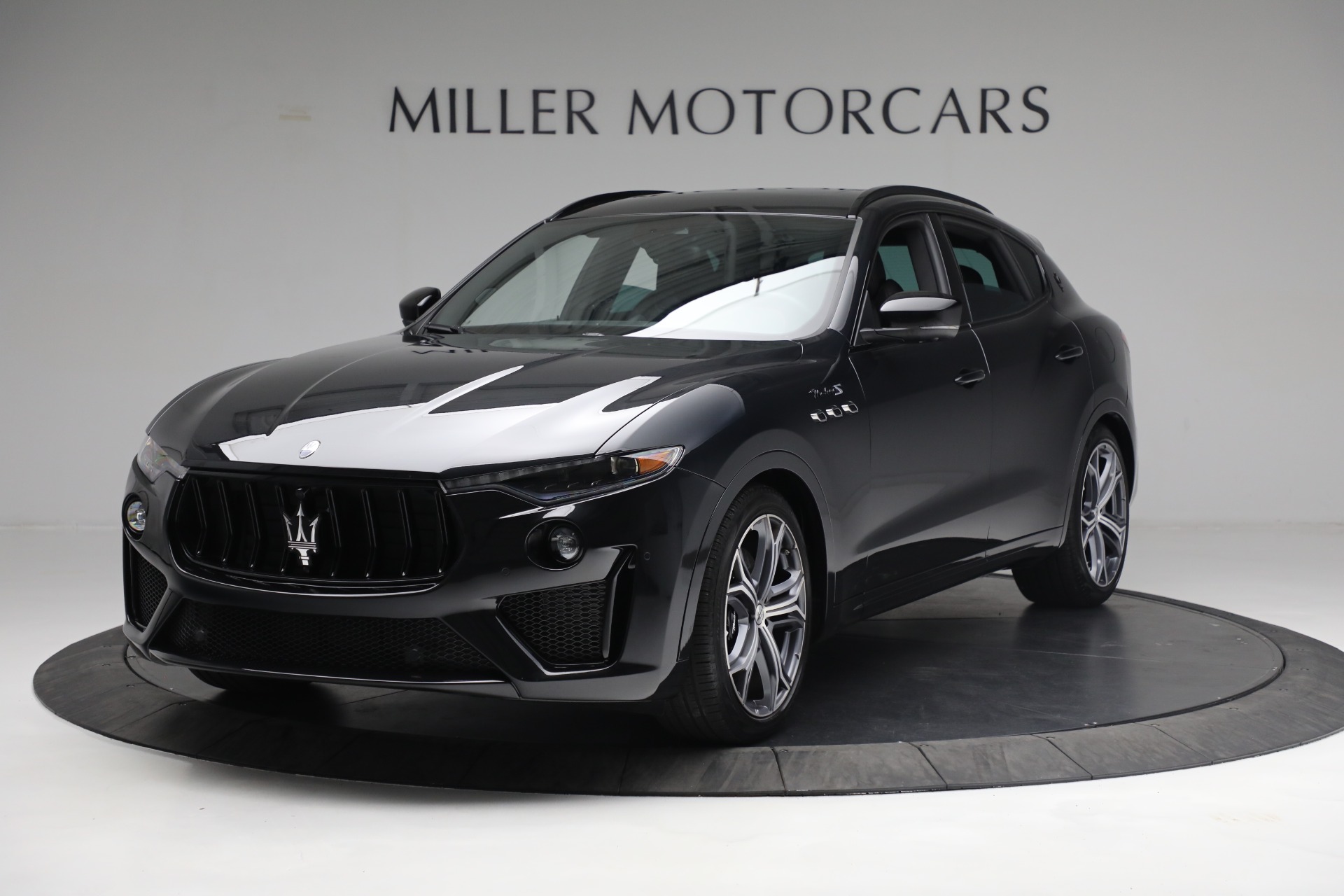 Used-2022-Maserati-Levante-Modena-GTS