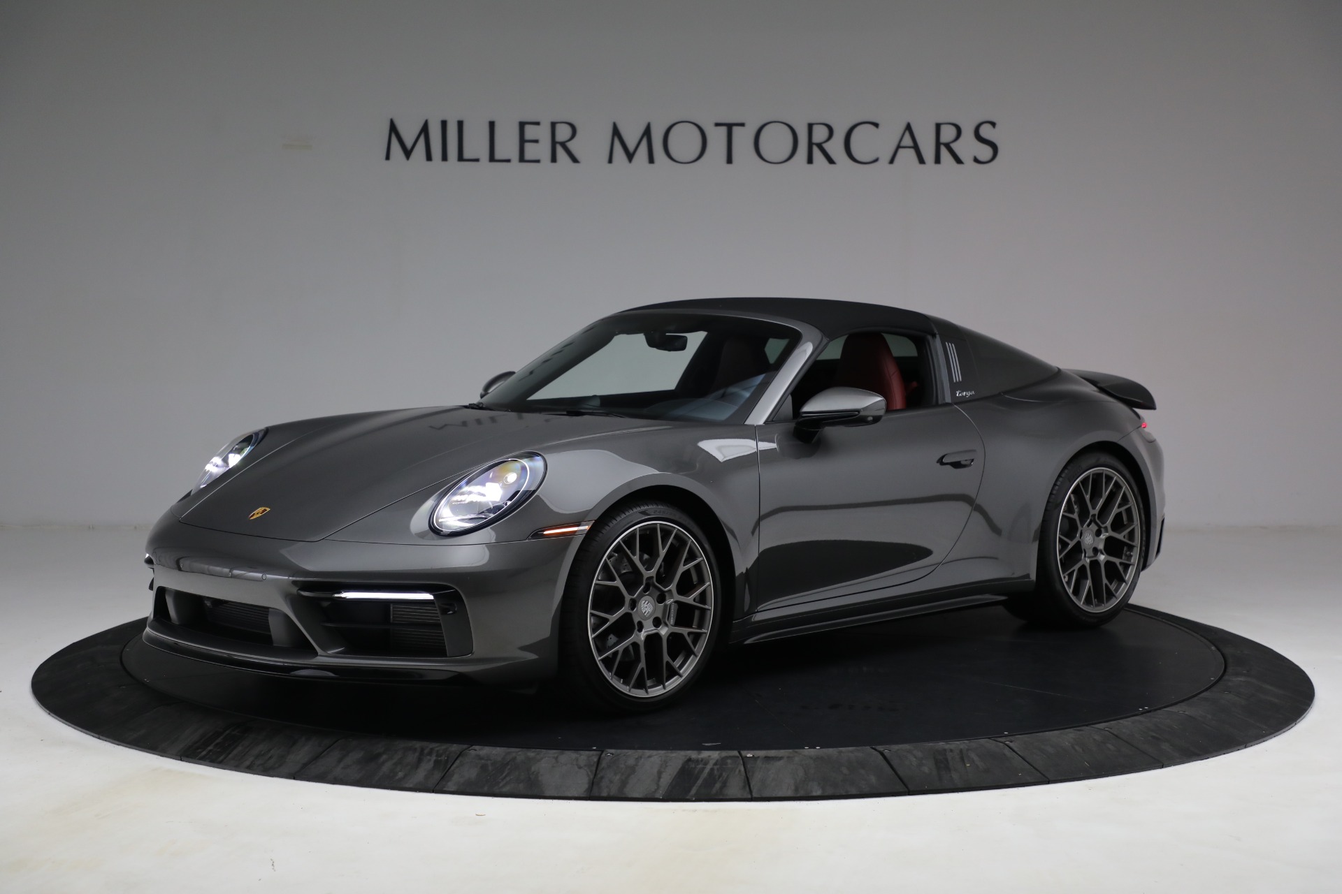 Used-2021-Porsche-911-Targa-4S