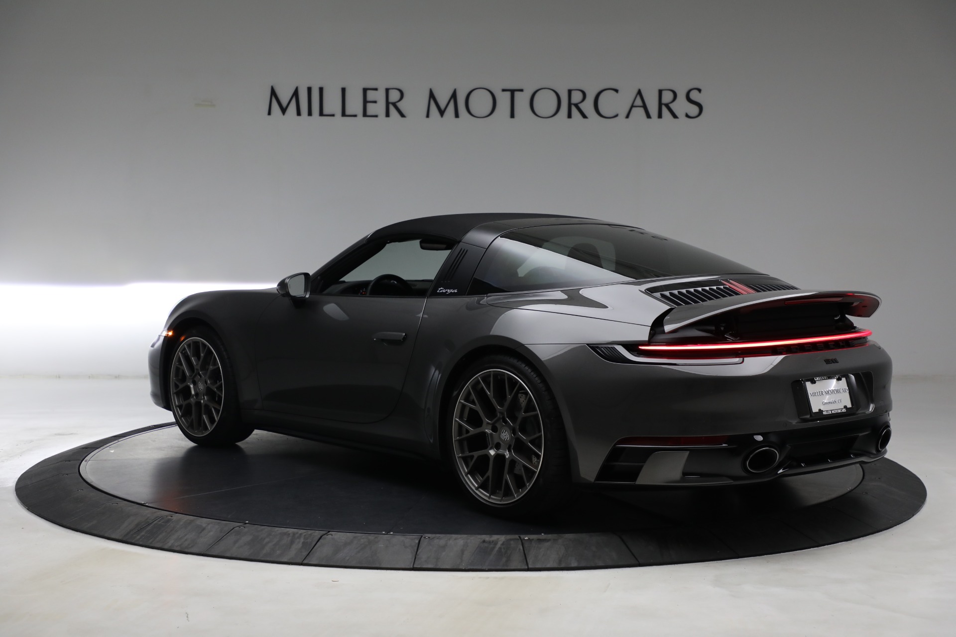 Used-2021-Porsche-911-Targa-4S