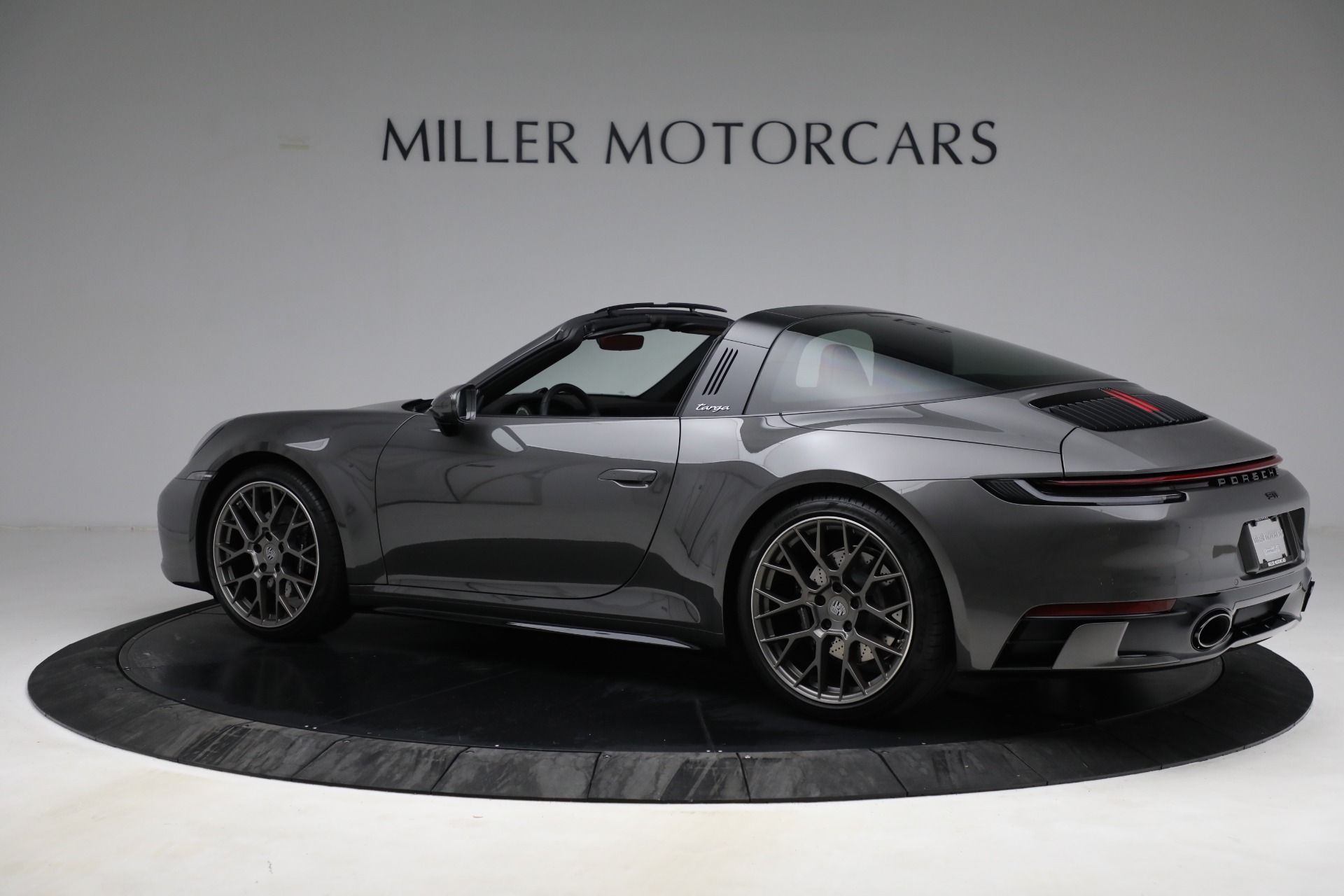 Used-2021-Porsche-911-Targa-4S