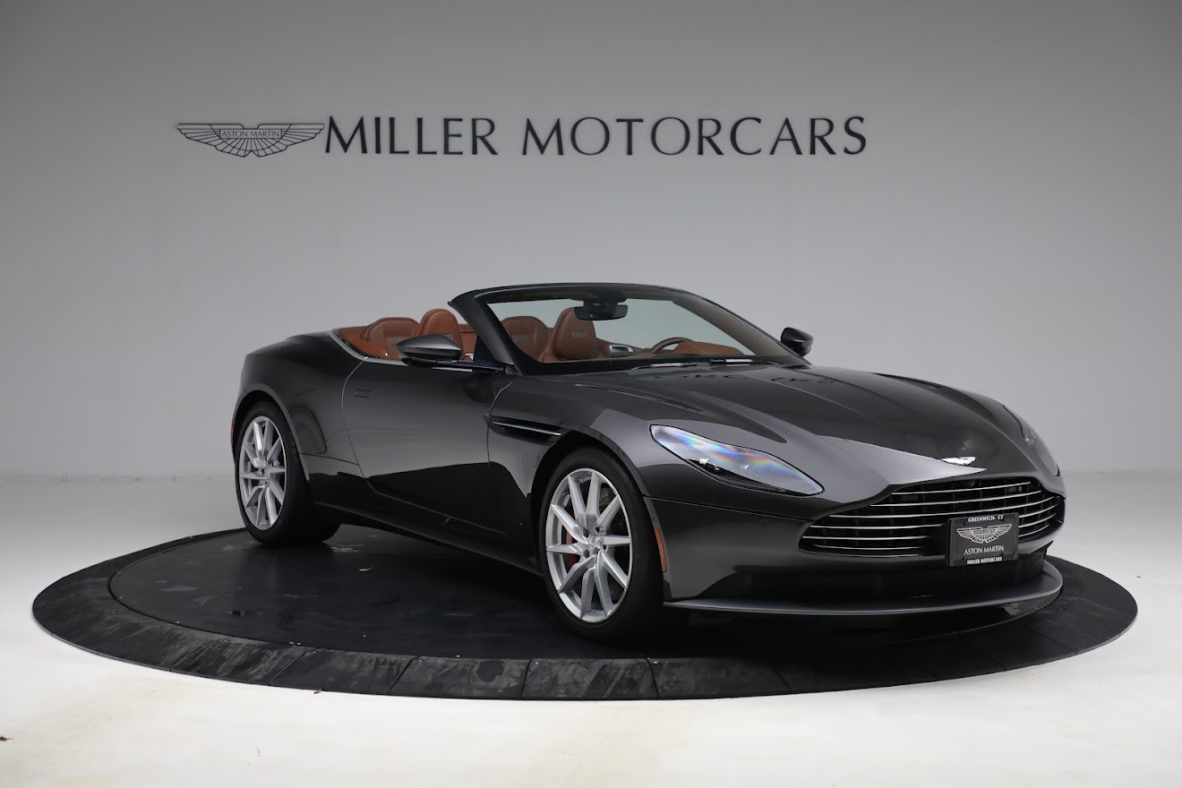 Used-2019-Aston-Martin-DB11-Volante