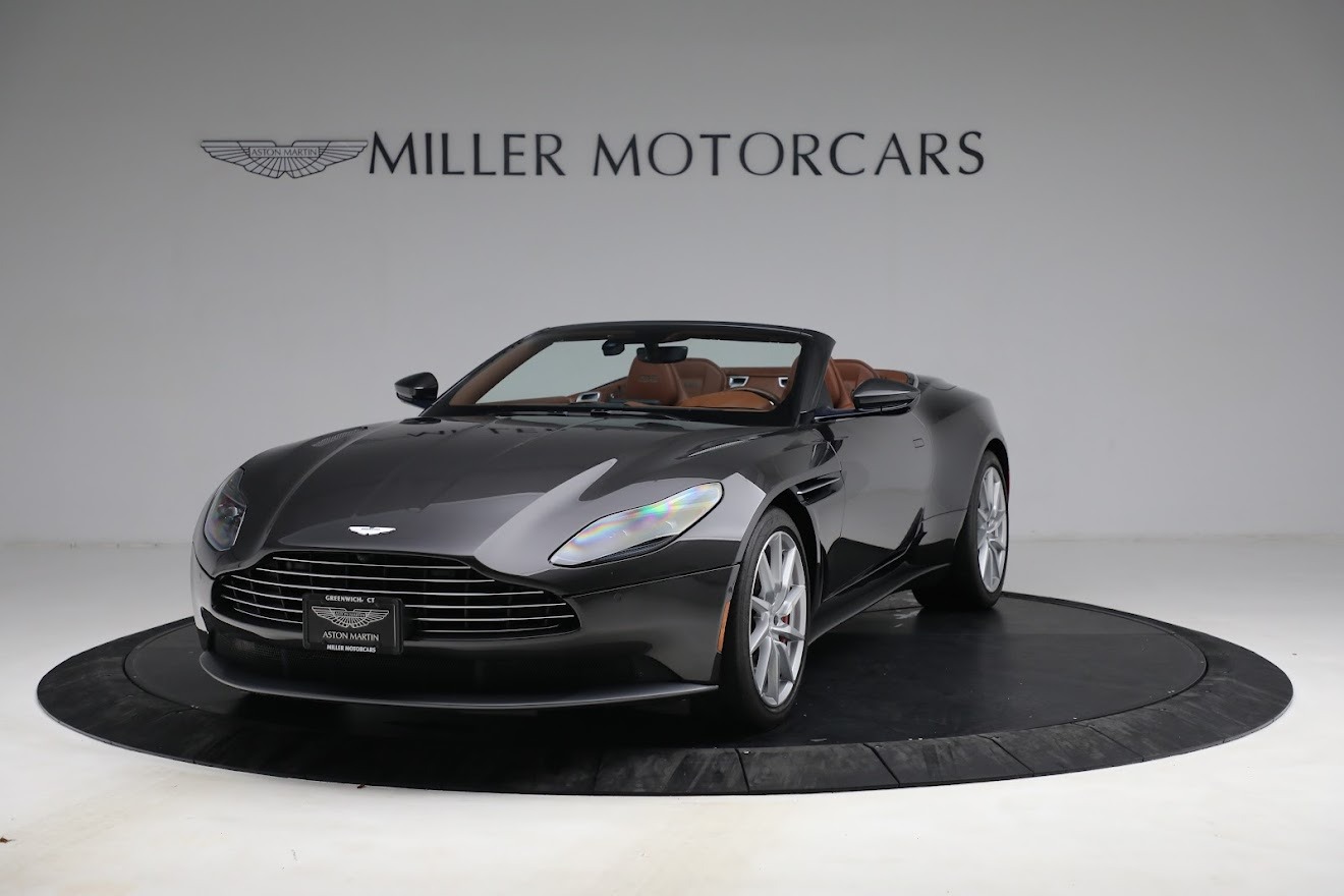 Used-2019-Aston-Martin-DB11-Volante