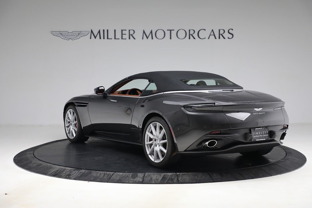 Used-2019-Aston-Martin-DB11-Volante