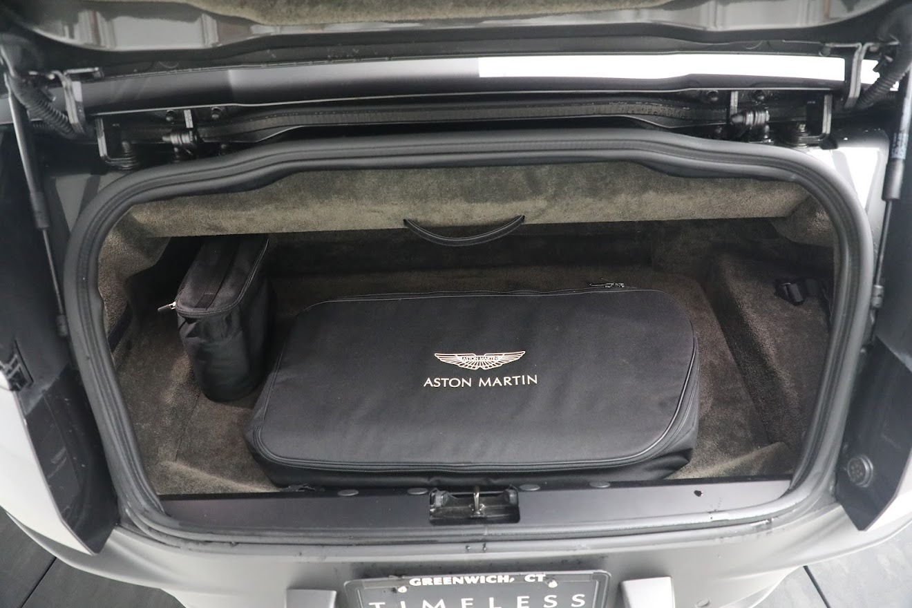 Used-2019-Aston-Martin-DB11-Volante