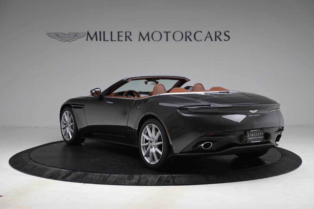 Used-2019-Aston-Martin-DB11-Volante