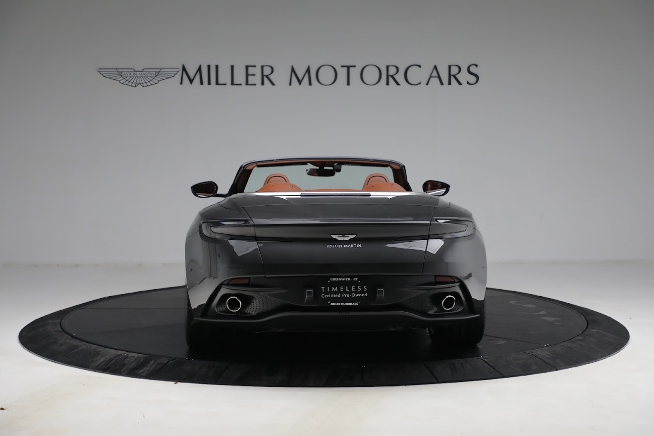 Used-2019-Aston-Martin-DB11-Volante