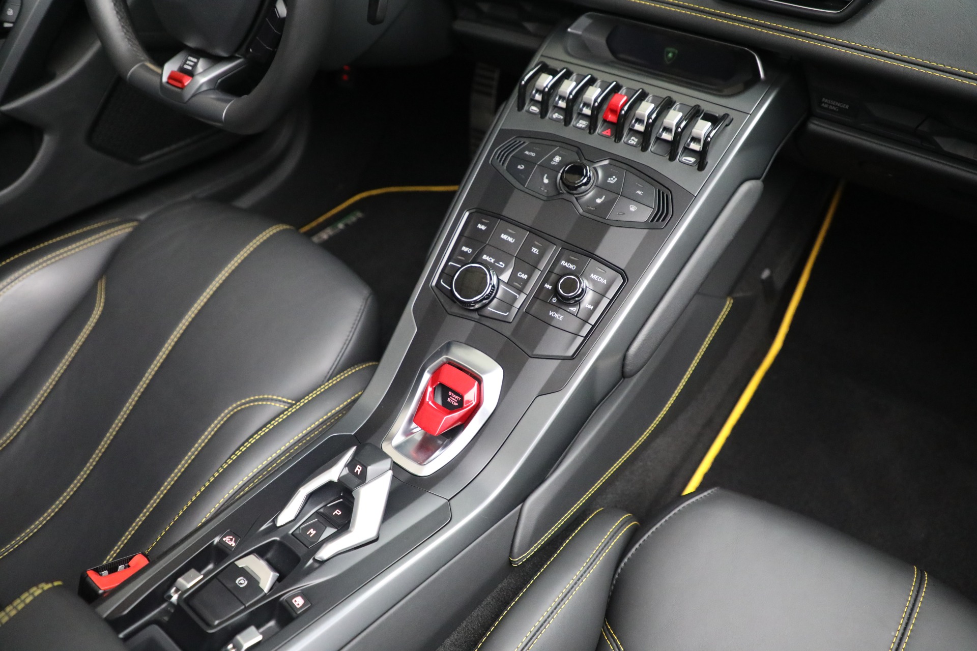 Used-2017-Lamborghini-Huracan-LP-580-2-Spyder