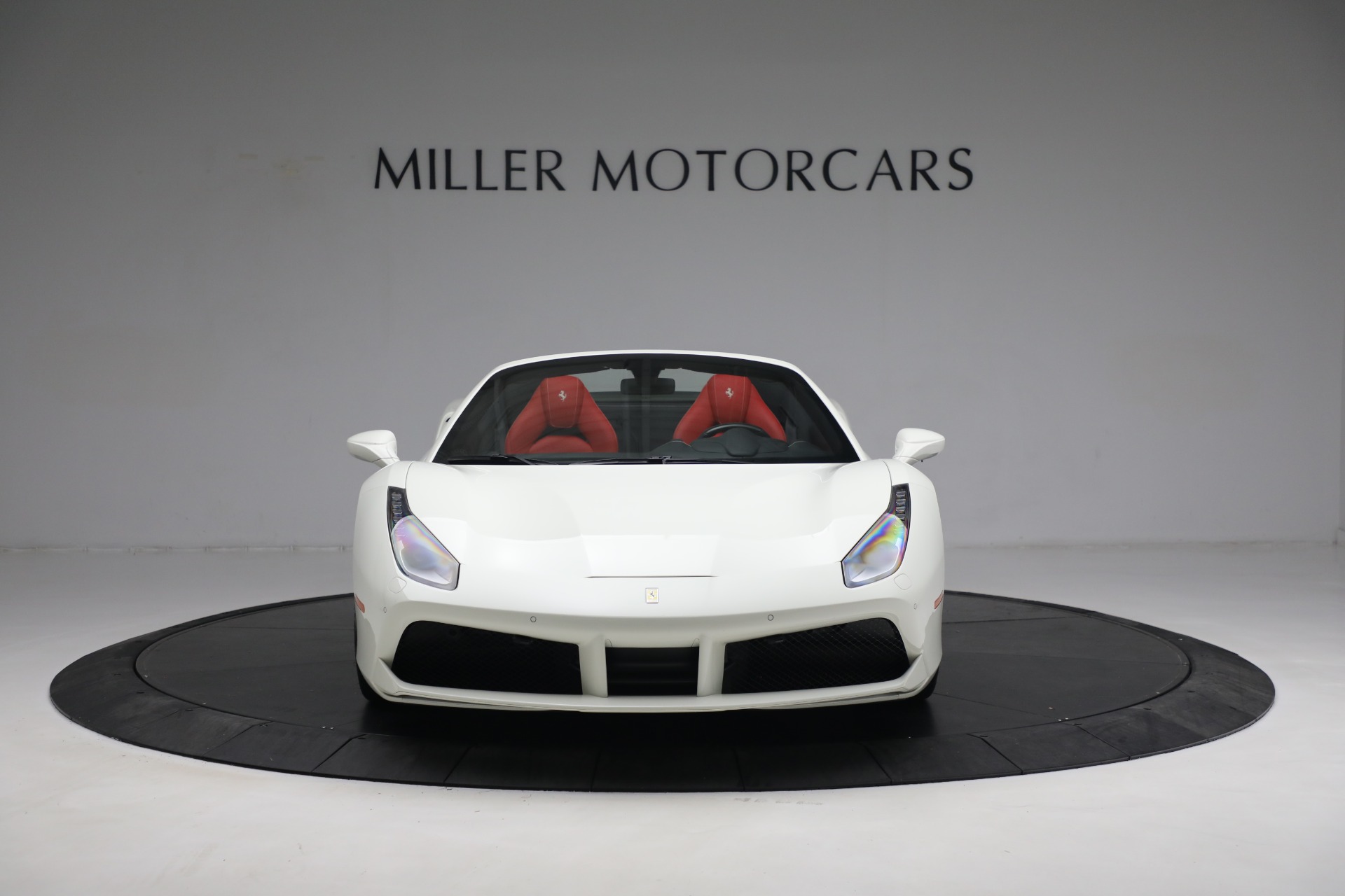 Used-2018-Ferrari-488-Spider