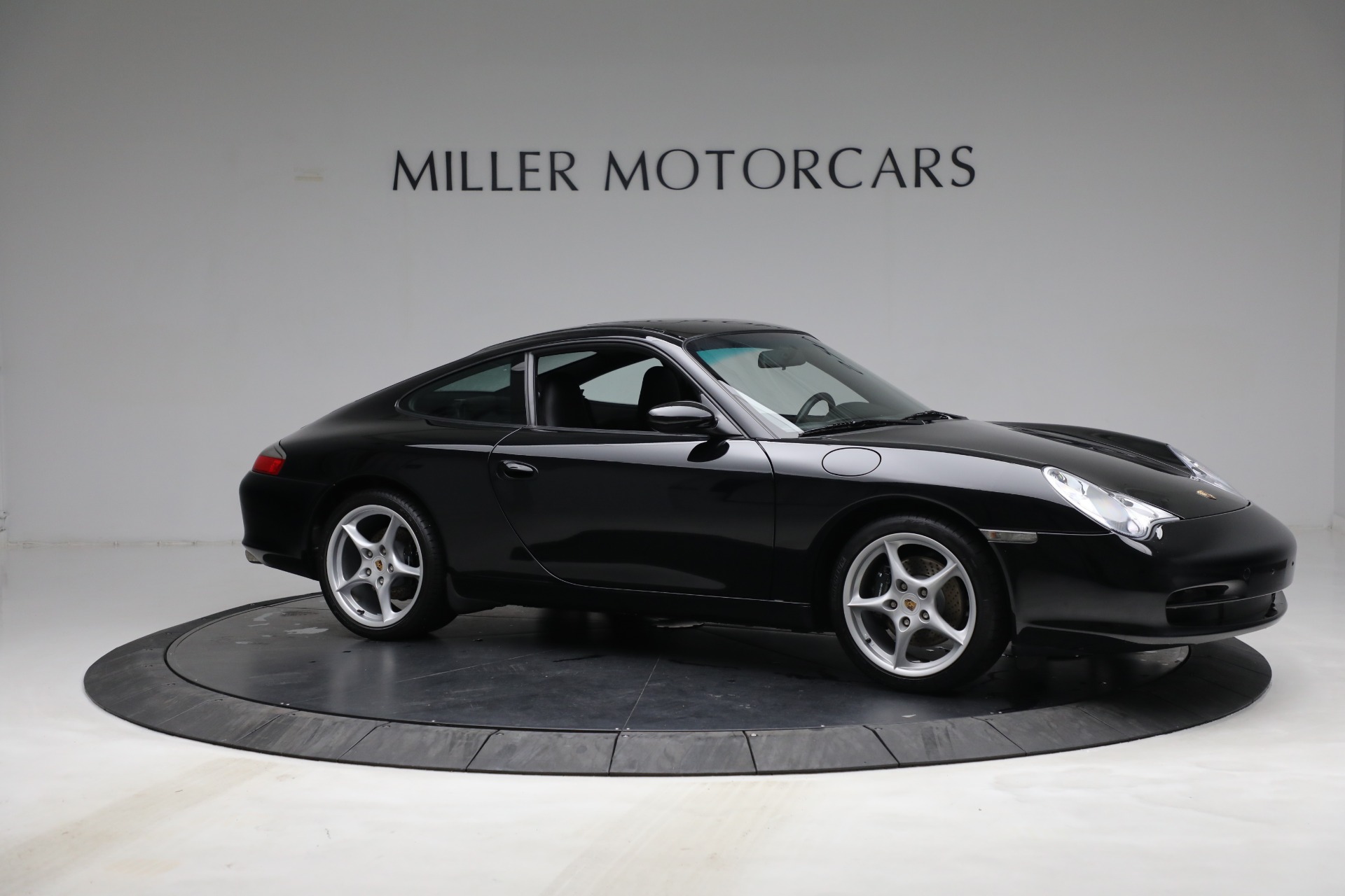 Used-2004-Porsche-911-Carrera